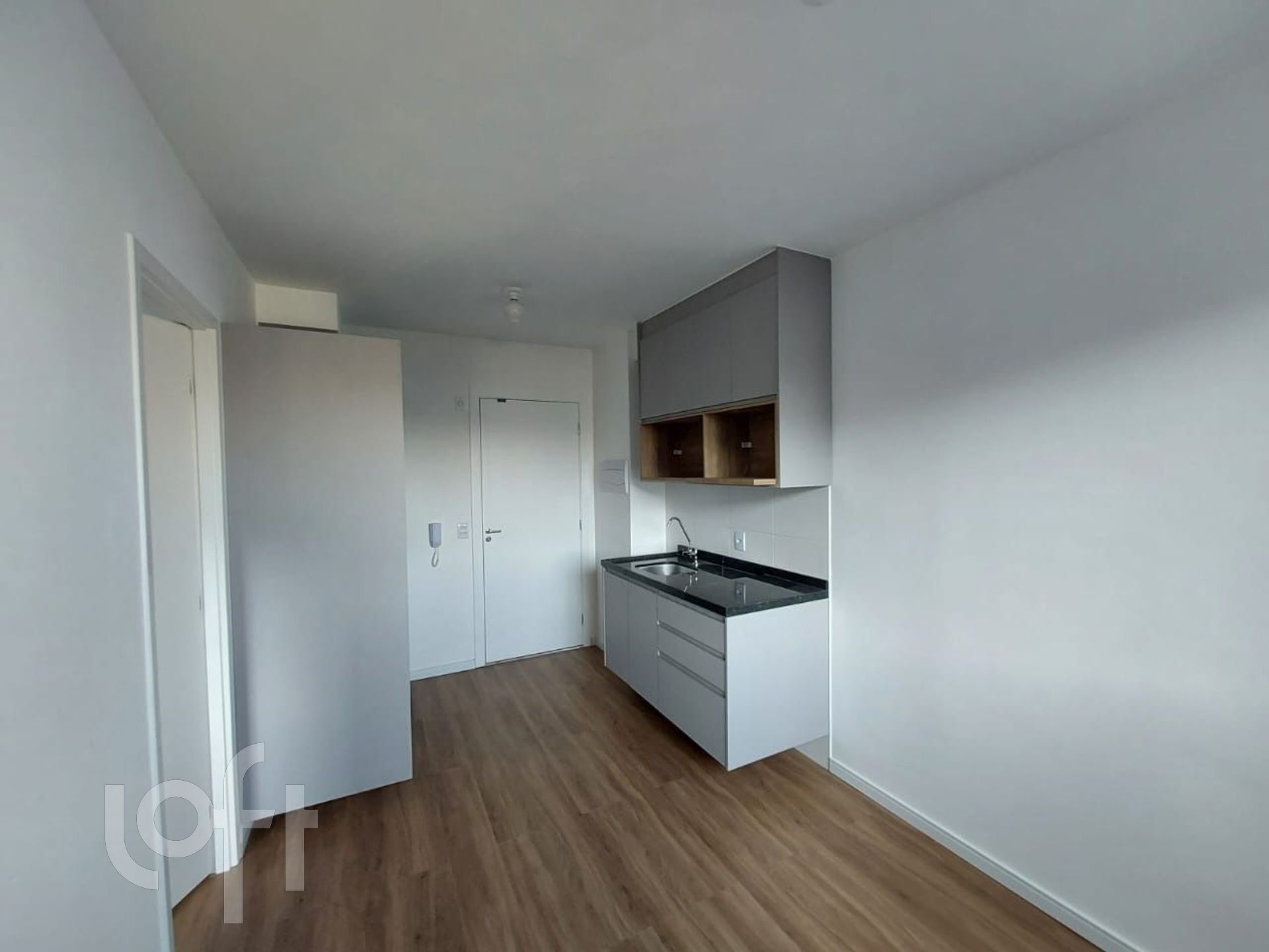 Apartamento à venda com 1 quarto, 28m² - Foto 3