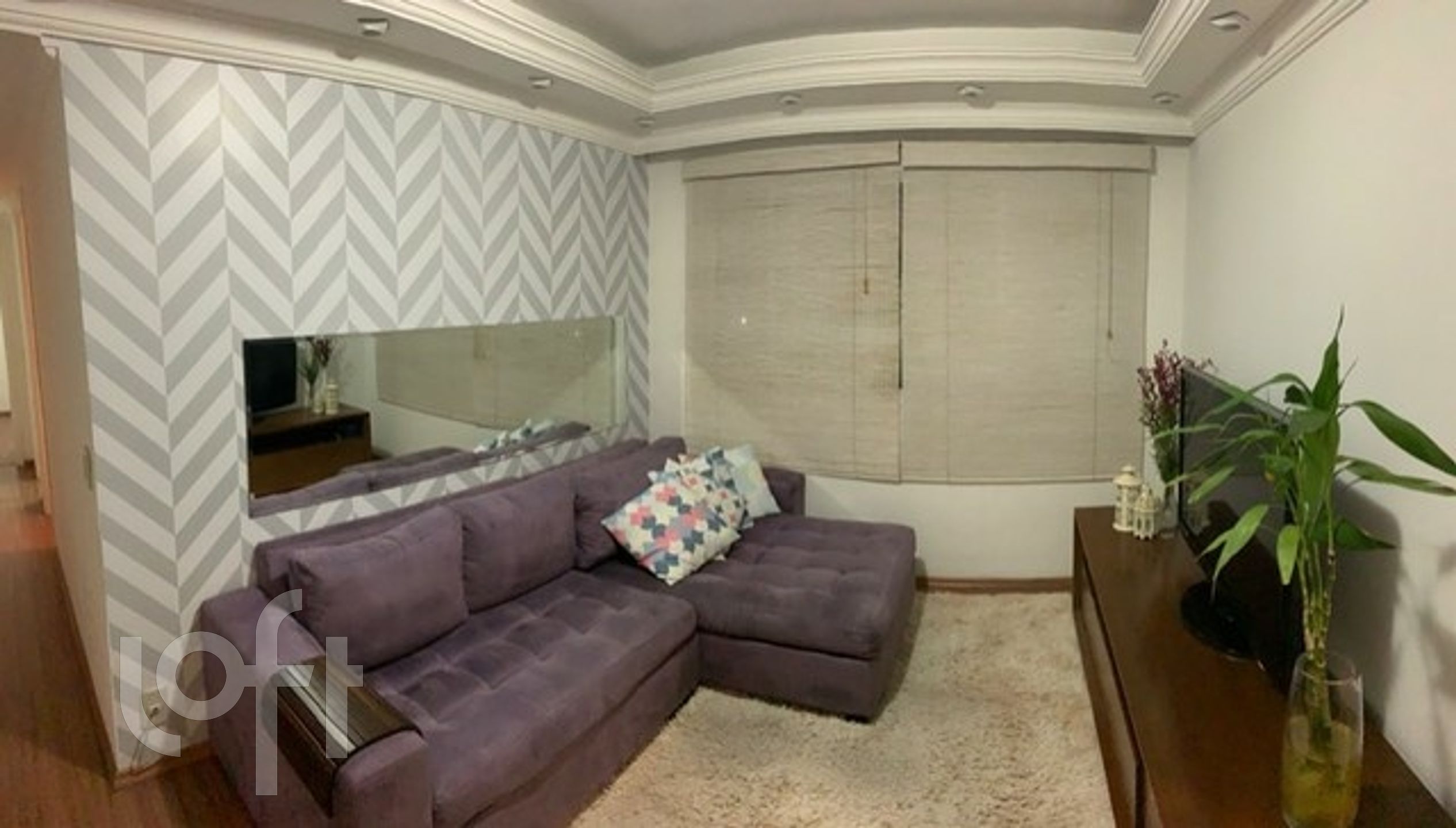 Apartamento à venda com 2 quartos, 70m² - Foto 3