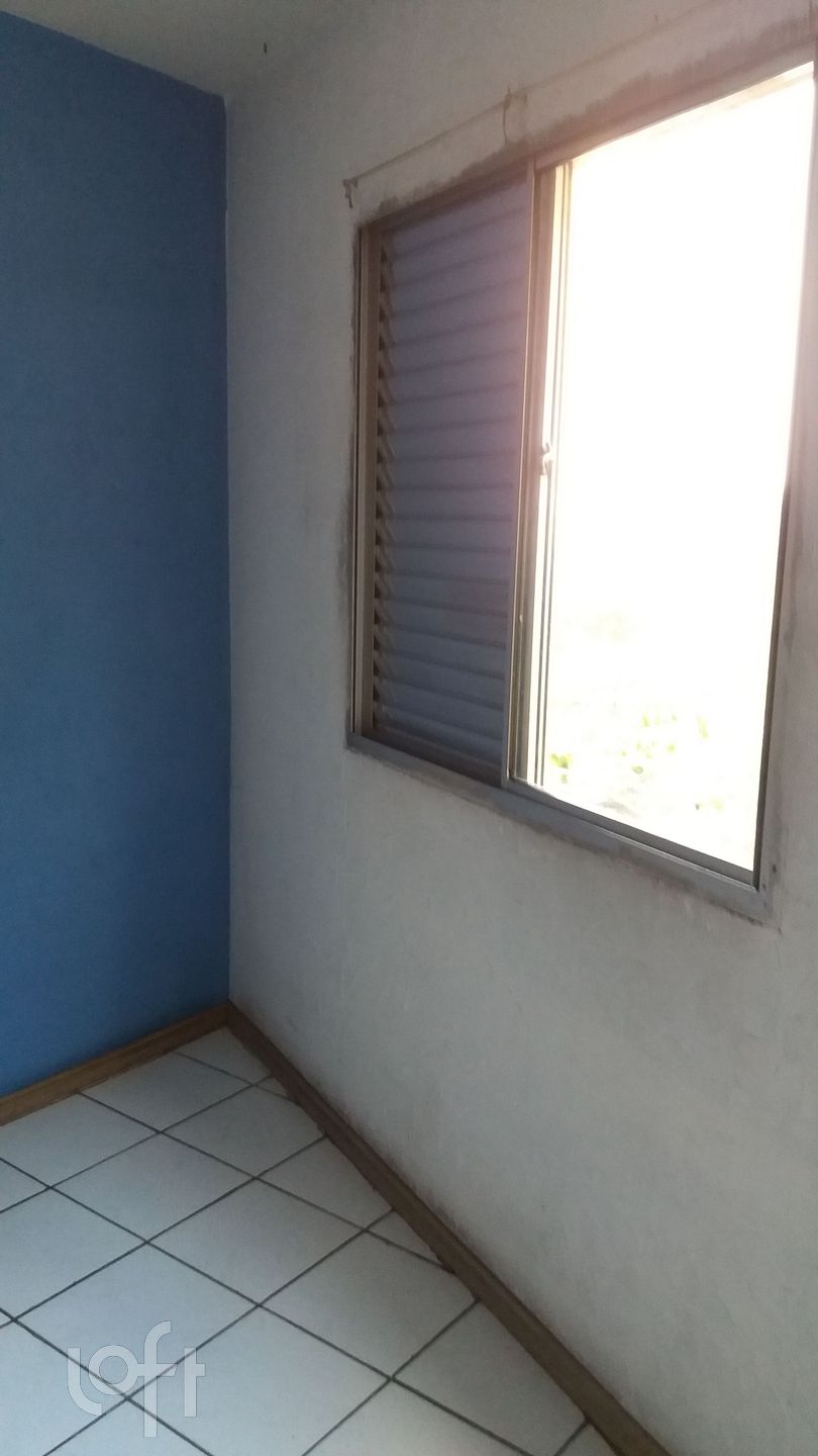 Apartamento à venda com 3 quartos, 73m² - Foto 9