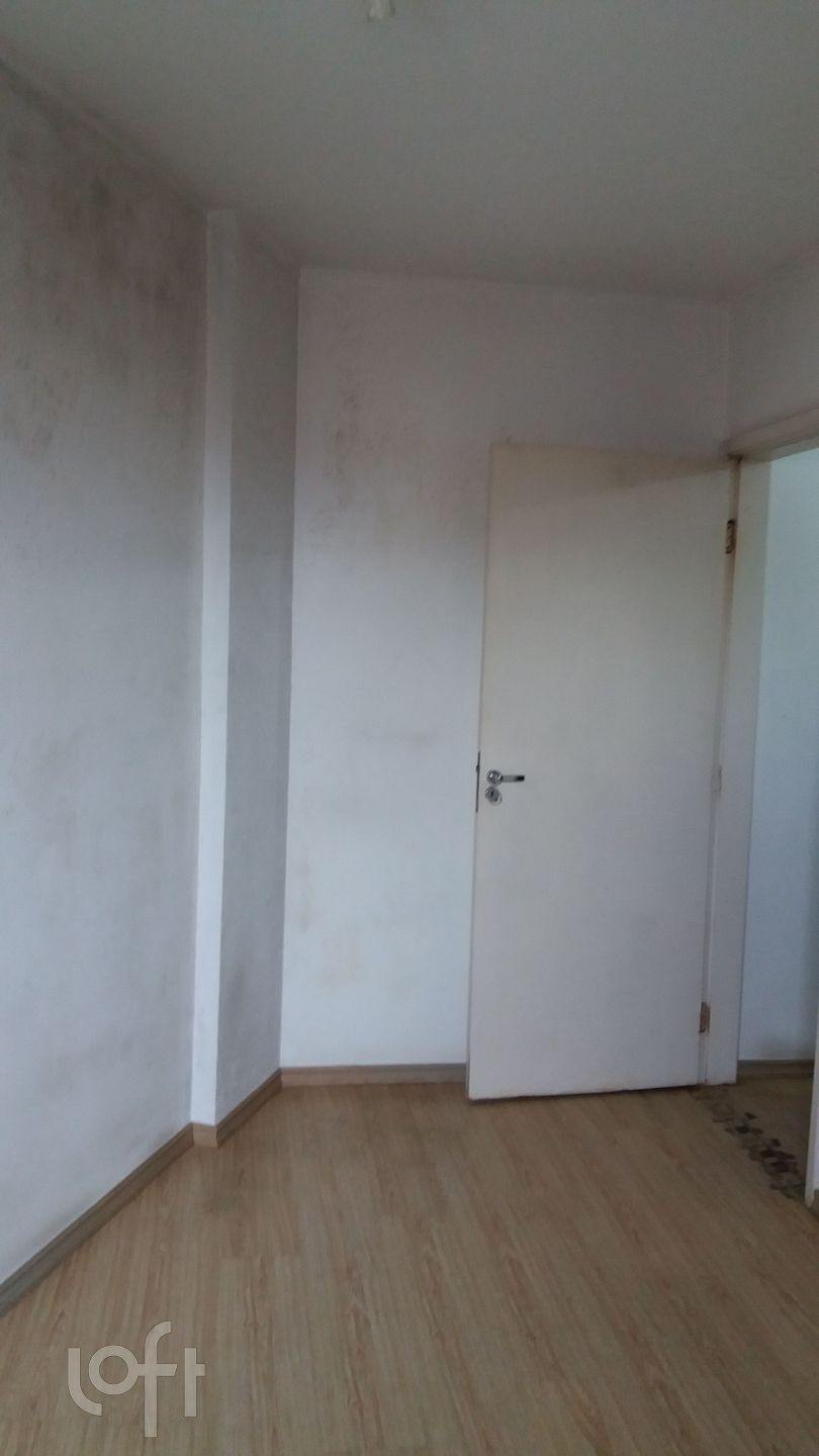 Apartamento à venda com 3 quartos, 73m² - Foto 7