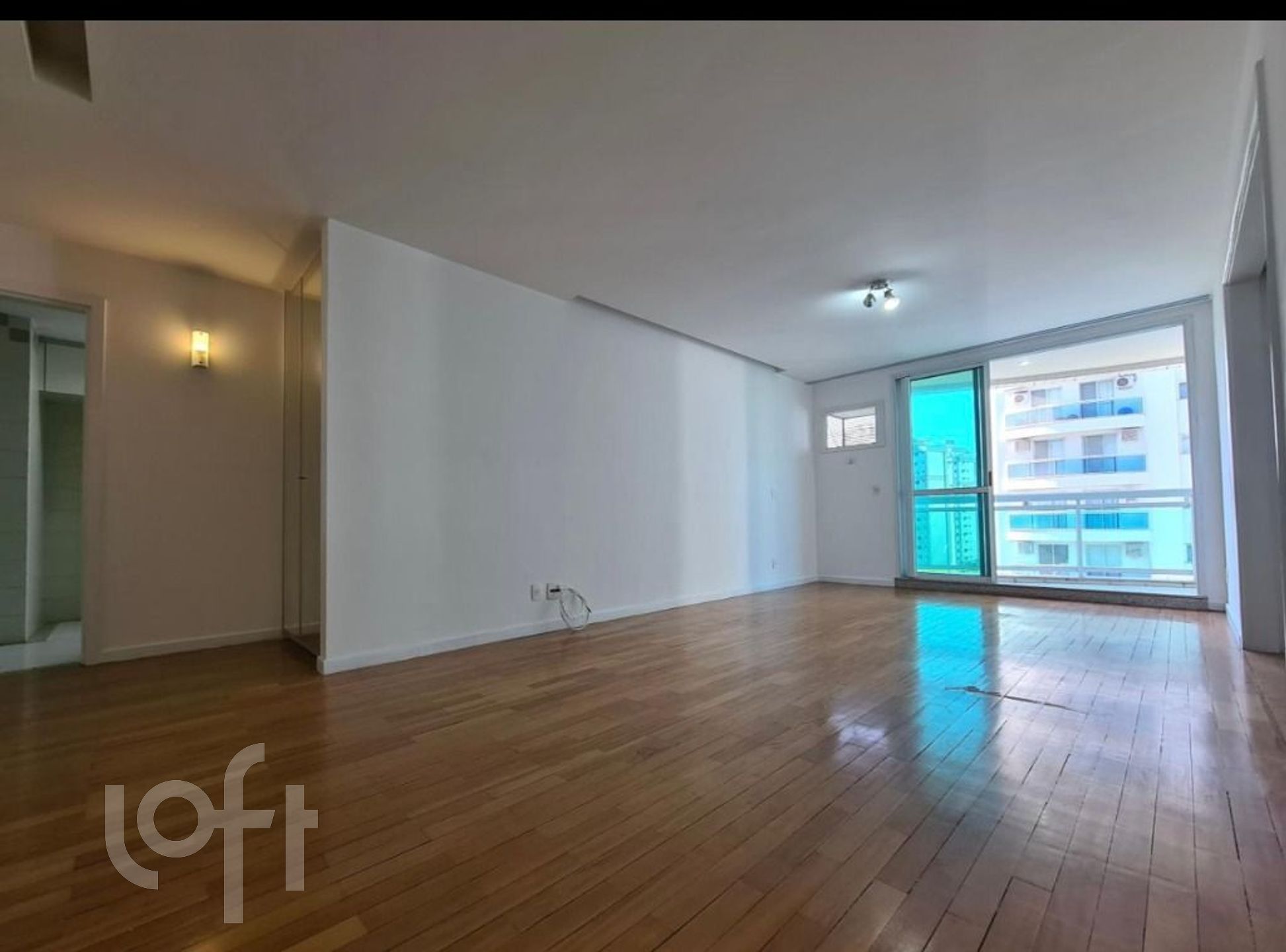 Apartamento à venda com 4 quartos, 151m² - Foto 9