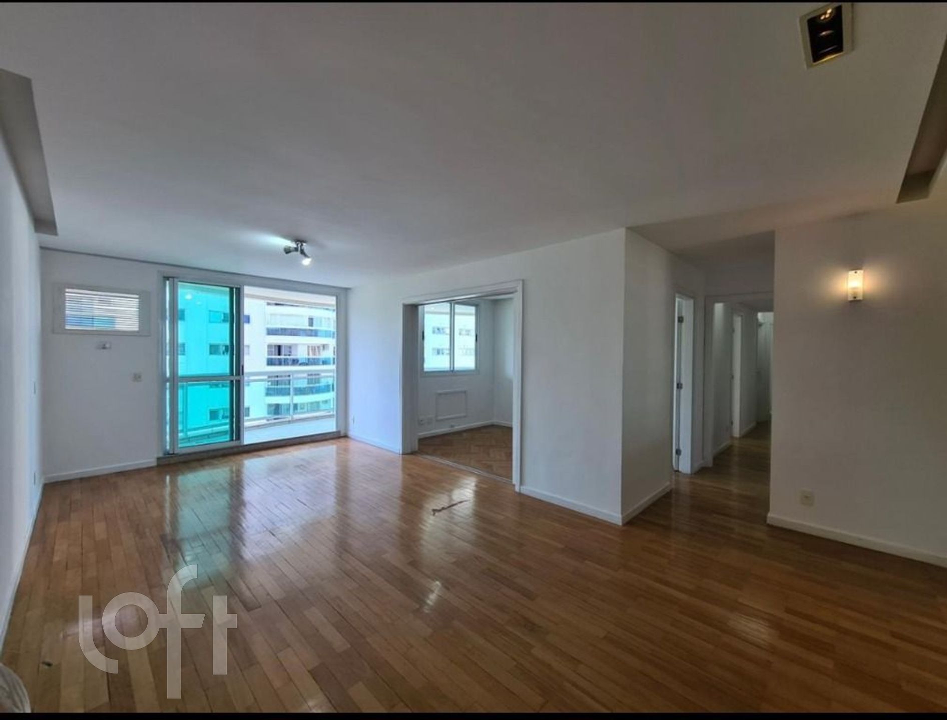 Apartamento à venda com 4 quartos, 151m² - Foto 14