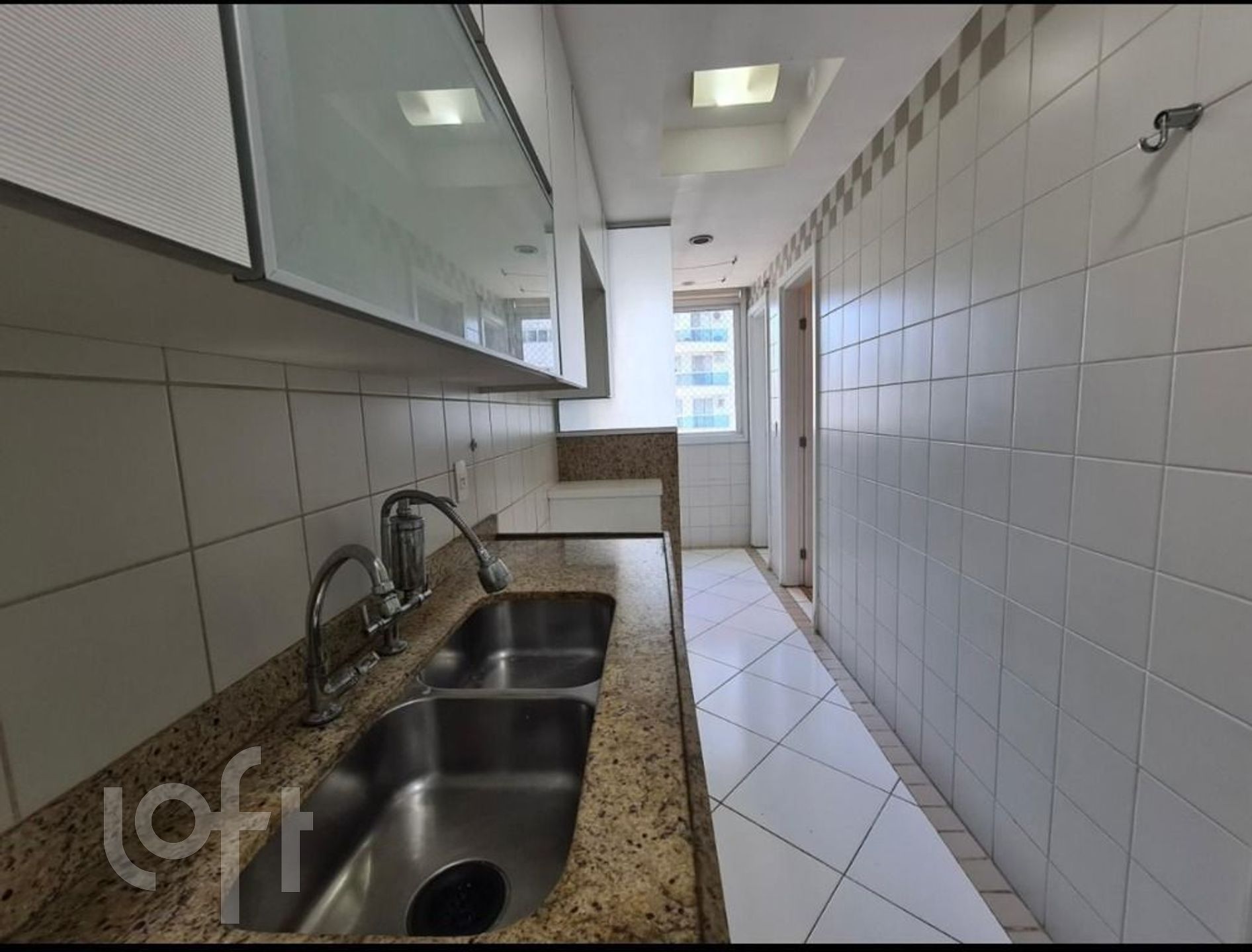 Apartamento à venda com 4 quartos, 151m² - Foto 32