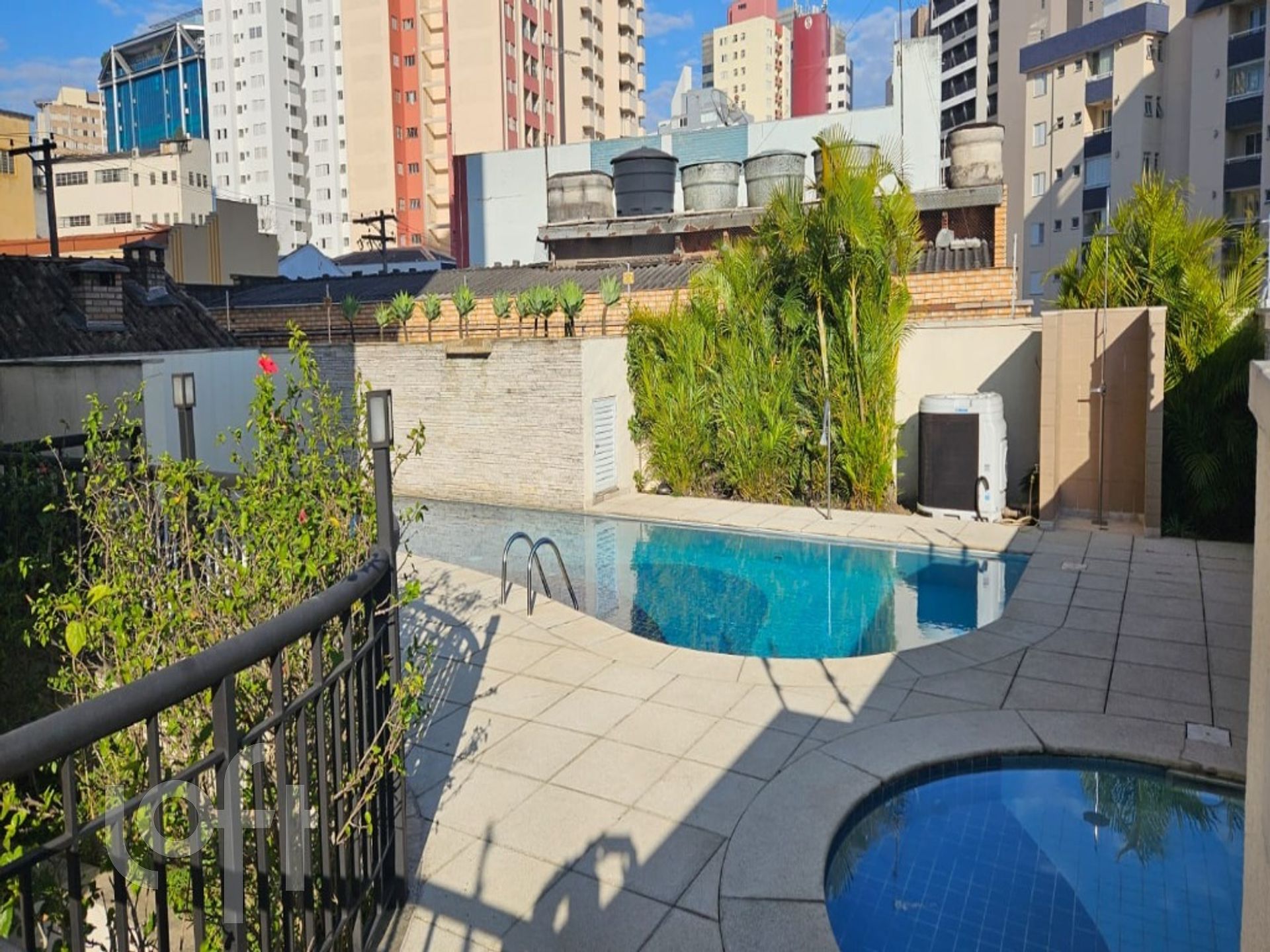 Apartamento à venda com 3 quartos, 86m² - Foto 12