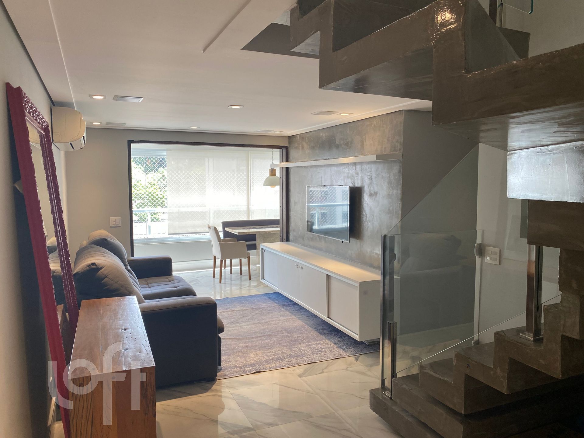 Apartamento à venda em Vila Santa Catarina com 190