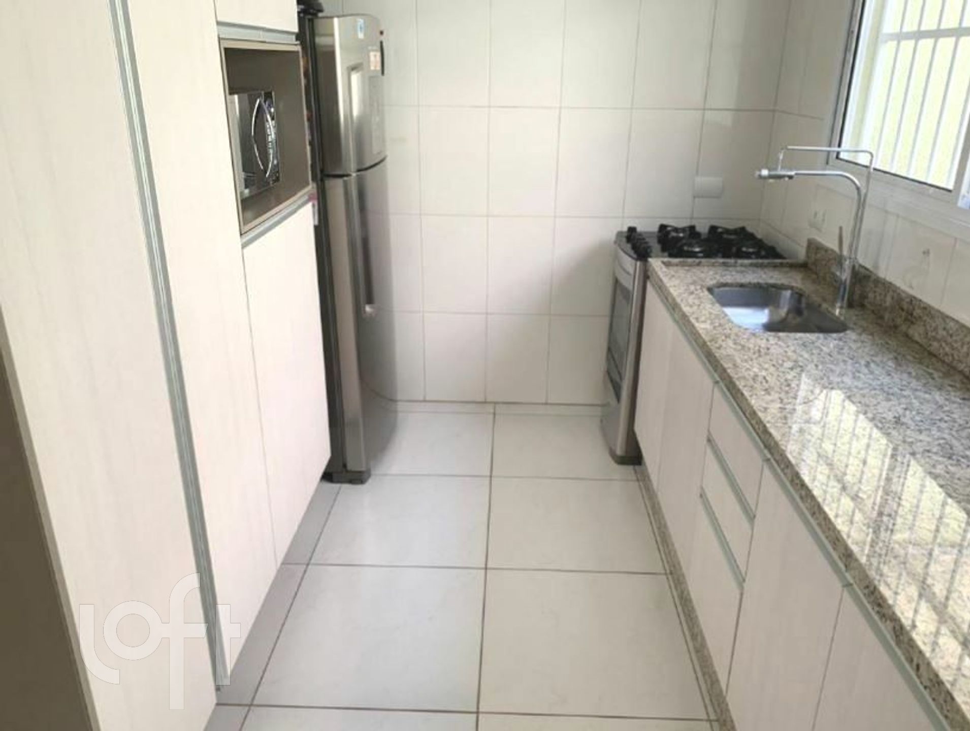 Casa à venda com 2 quartos, 100m² - Foto 5