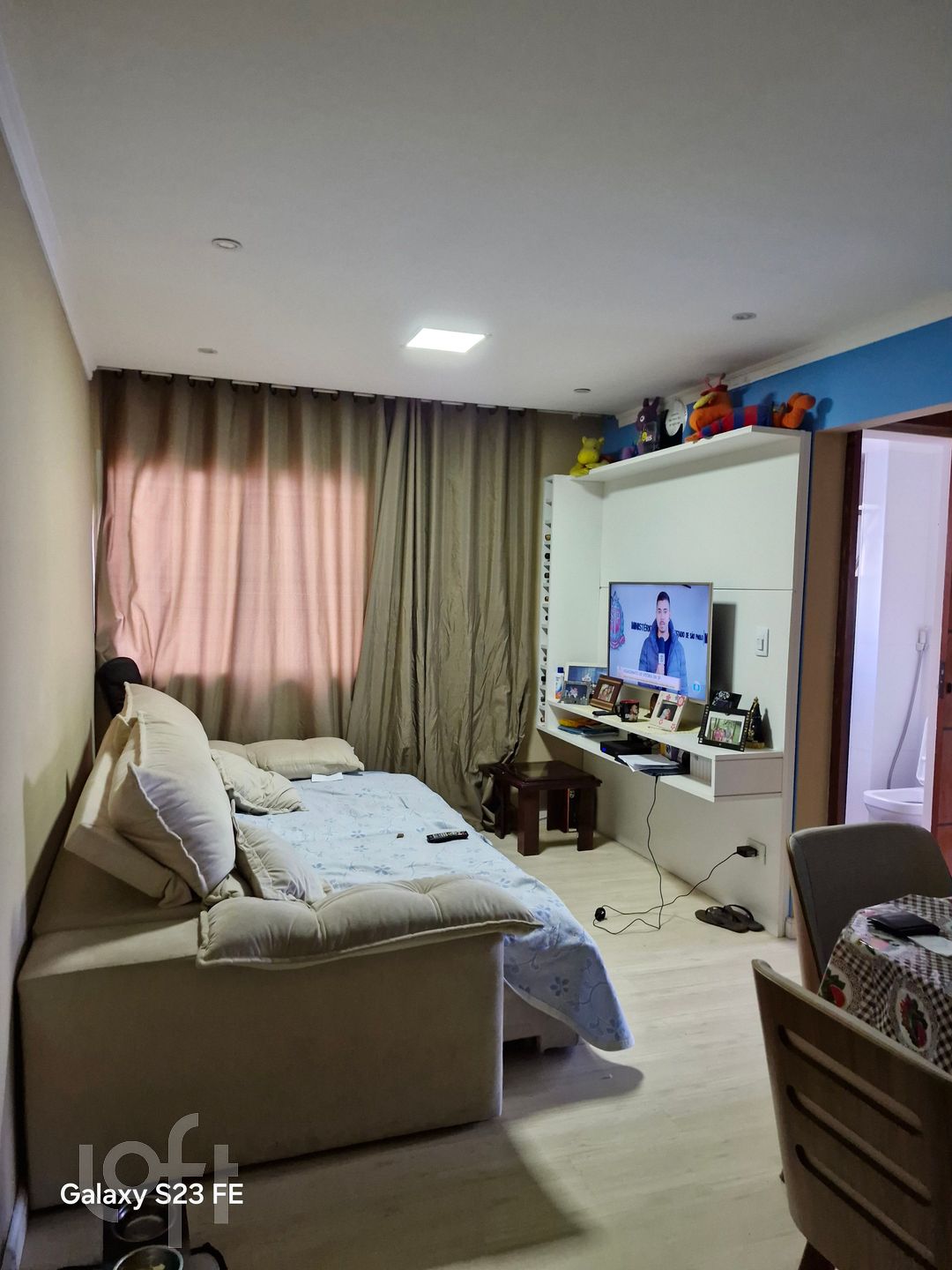 Apartamento à venda em Chácara Santana com 54 m²,