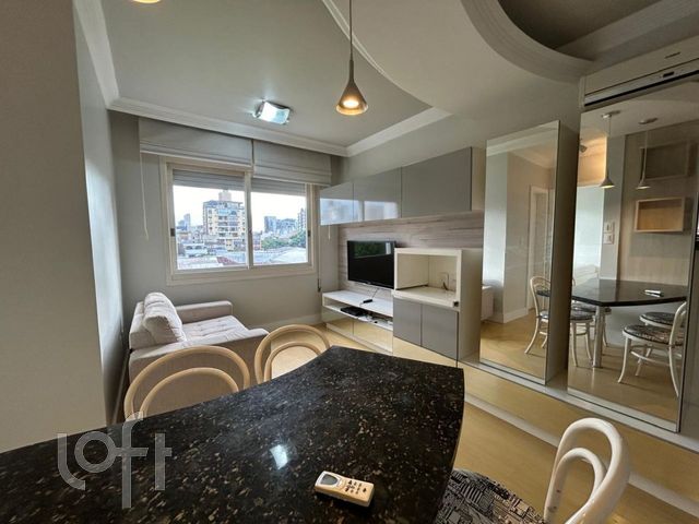 Apartamento com 42m², 1 dormitório, 1 vaga, Auxiliadora em Porto Alegre