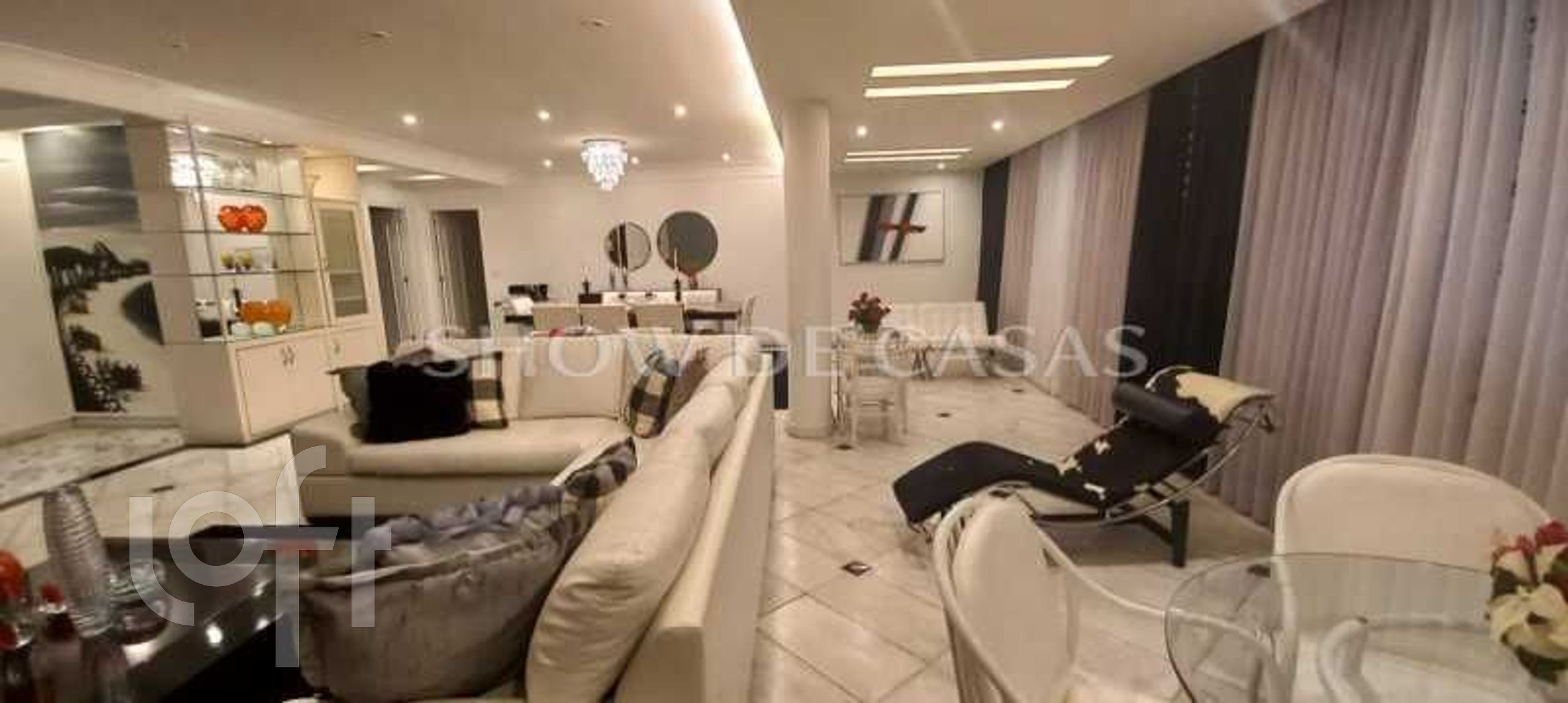 Apartamento à venda com 3 quartos, 225m² - Foto 4