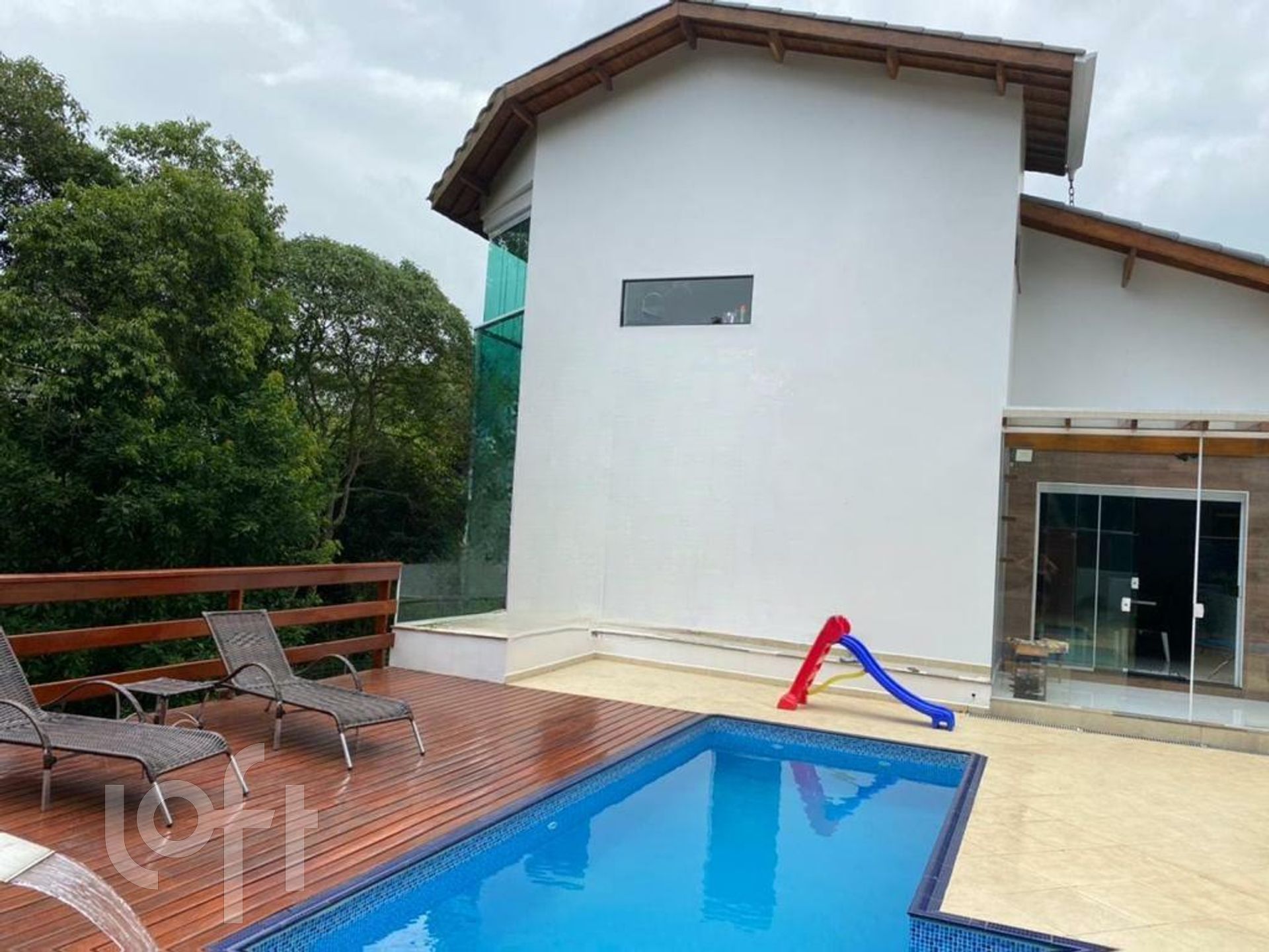 Casa à venda com 4 quartos, 300m² - Foto 20