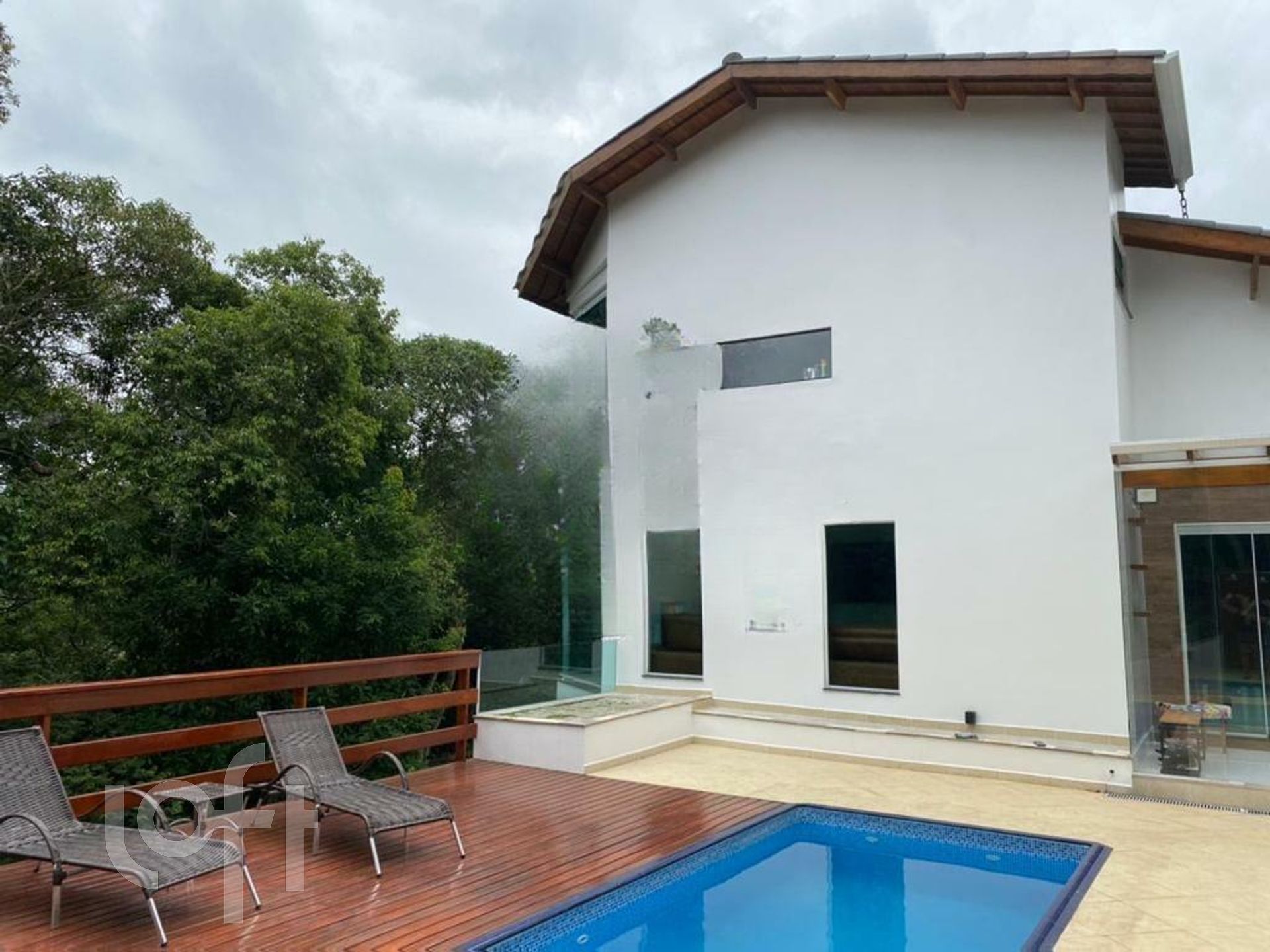 Casa à venda com 4 quartos, 300m² - Foto 19