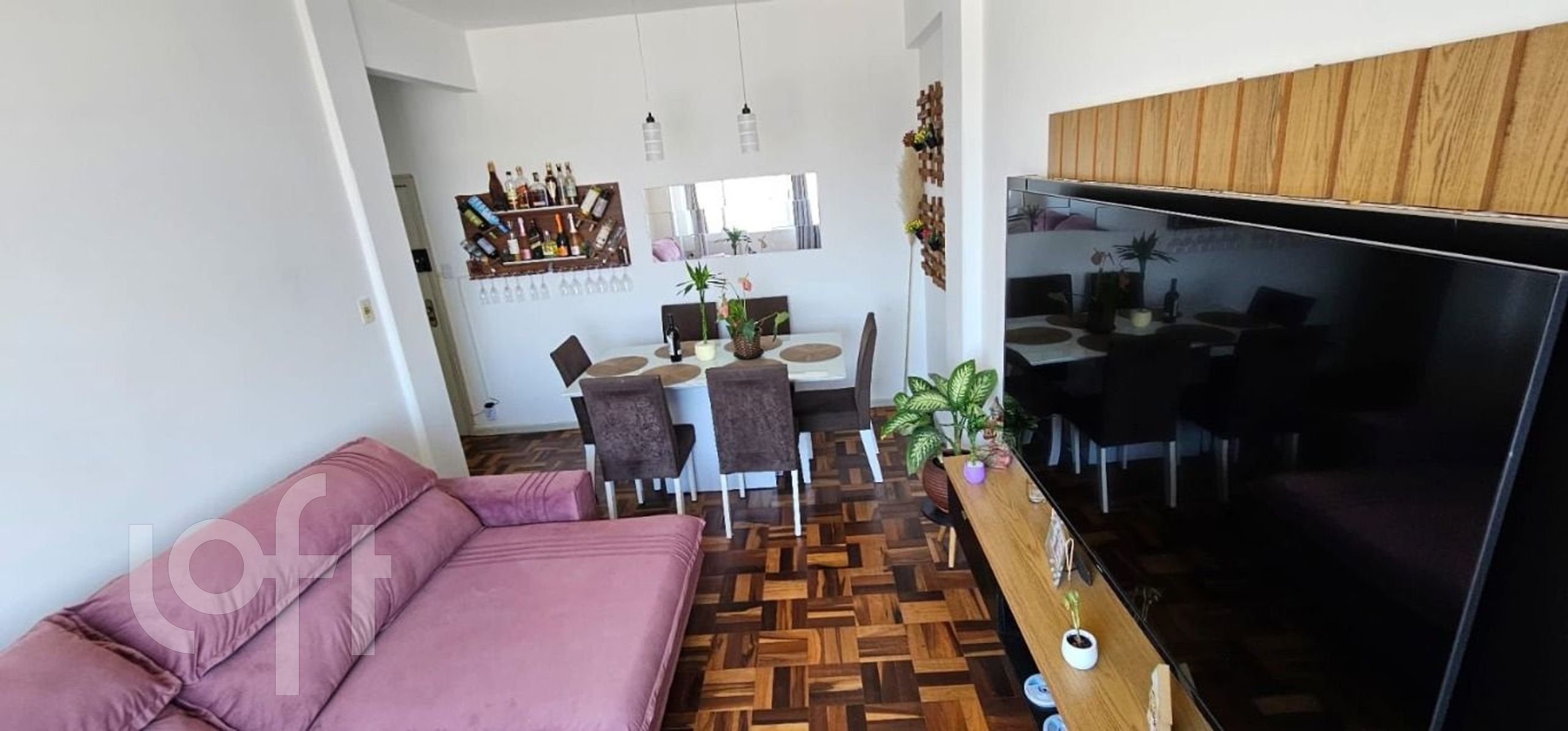 Apartamentos com 47m², 1 quarto, no bairro Centro em Florianópolis