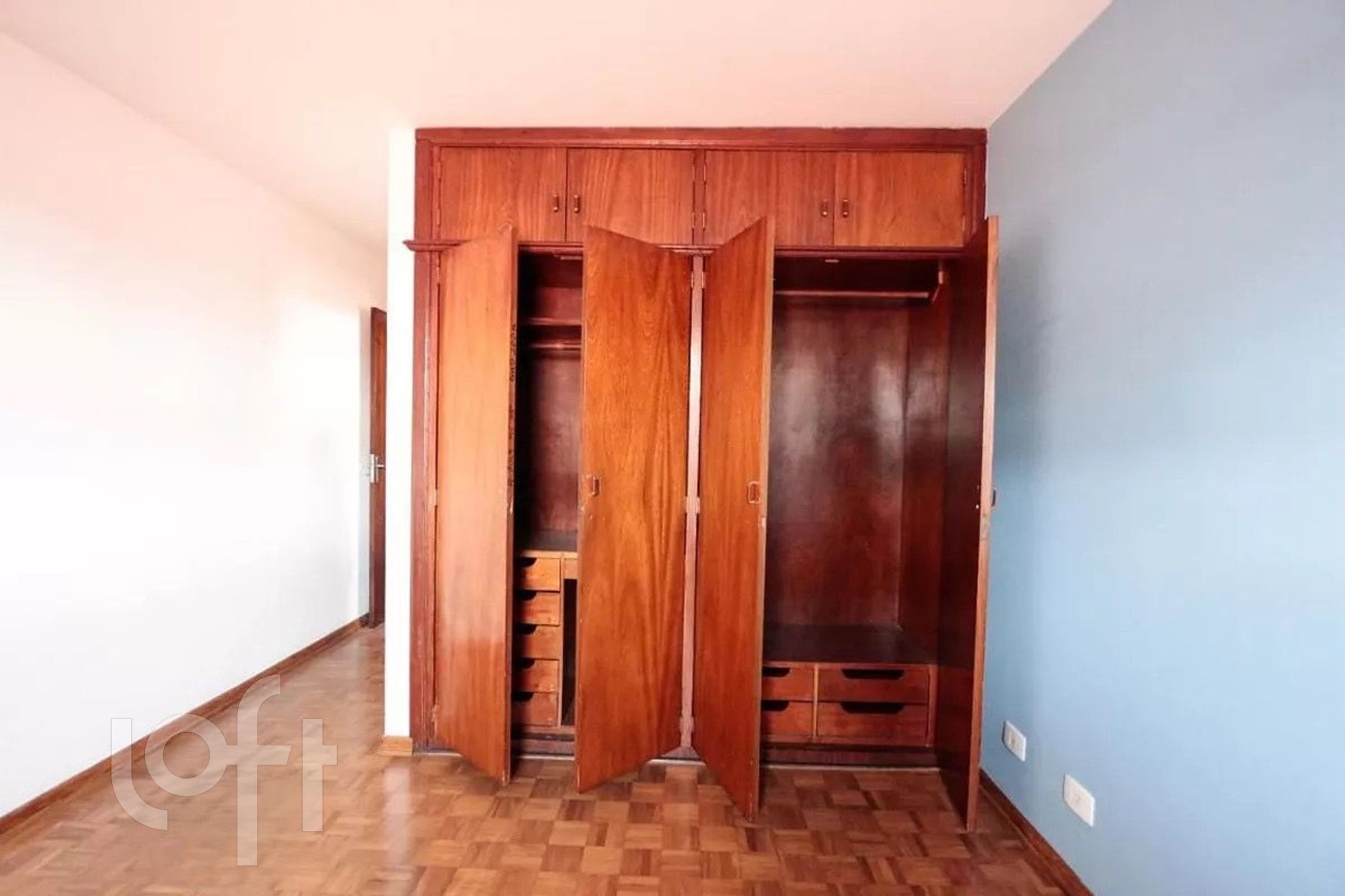 Casa à venda com 4 quartos, 190m² - Foto 10