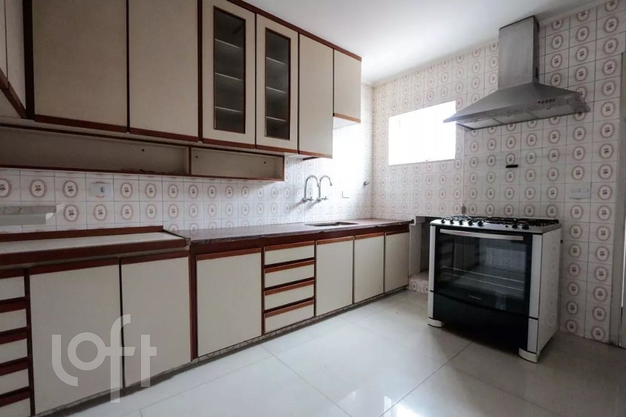 Casa à venda com 4 quartos, 190m² - Foto 3