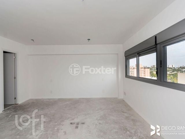 Apartamento com 38m², 1 dormitório, 1 vaga, Chácara das Pedras em Porto Alegre