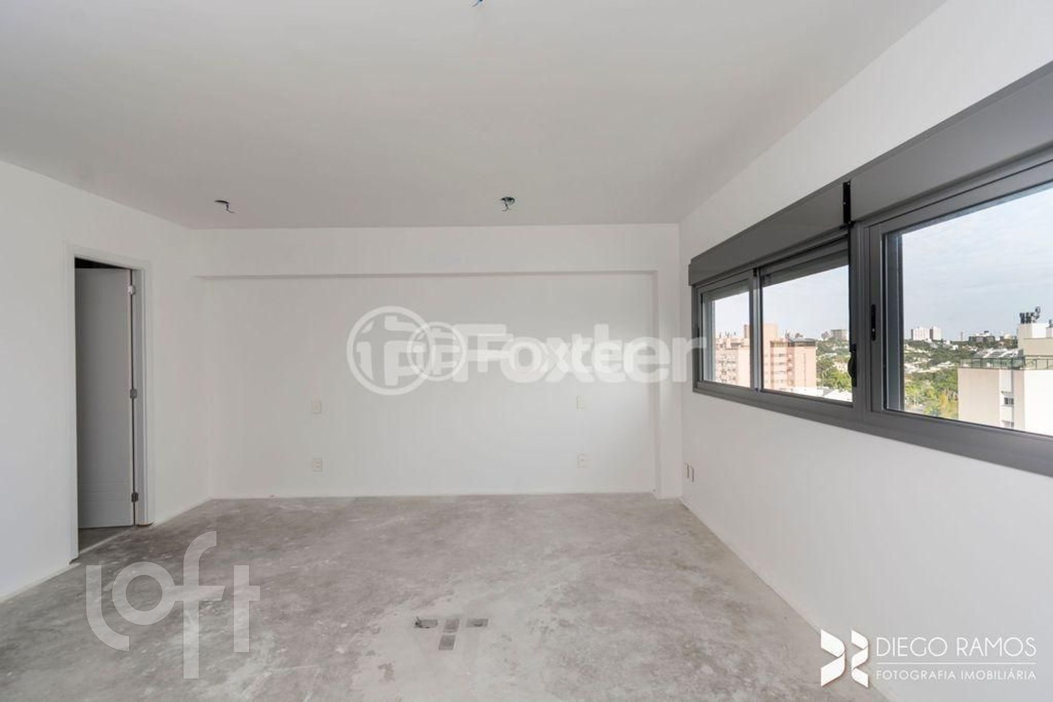 Apartamento com 38m², 1 dormitório, 1 vaga, Chácara das Pedras em Porto Alegre
