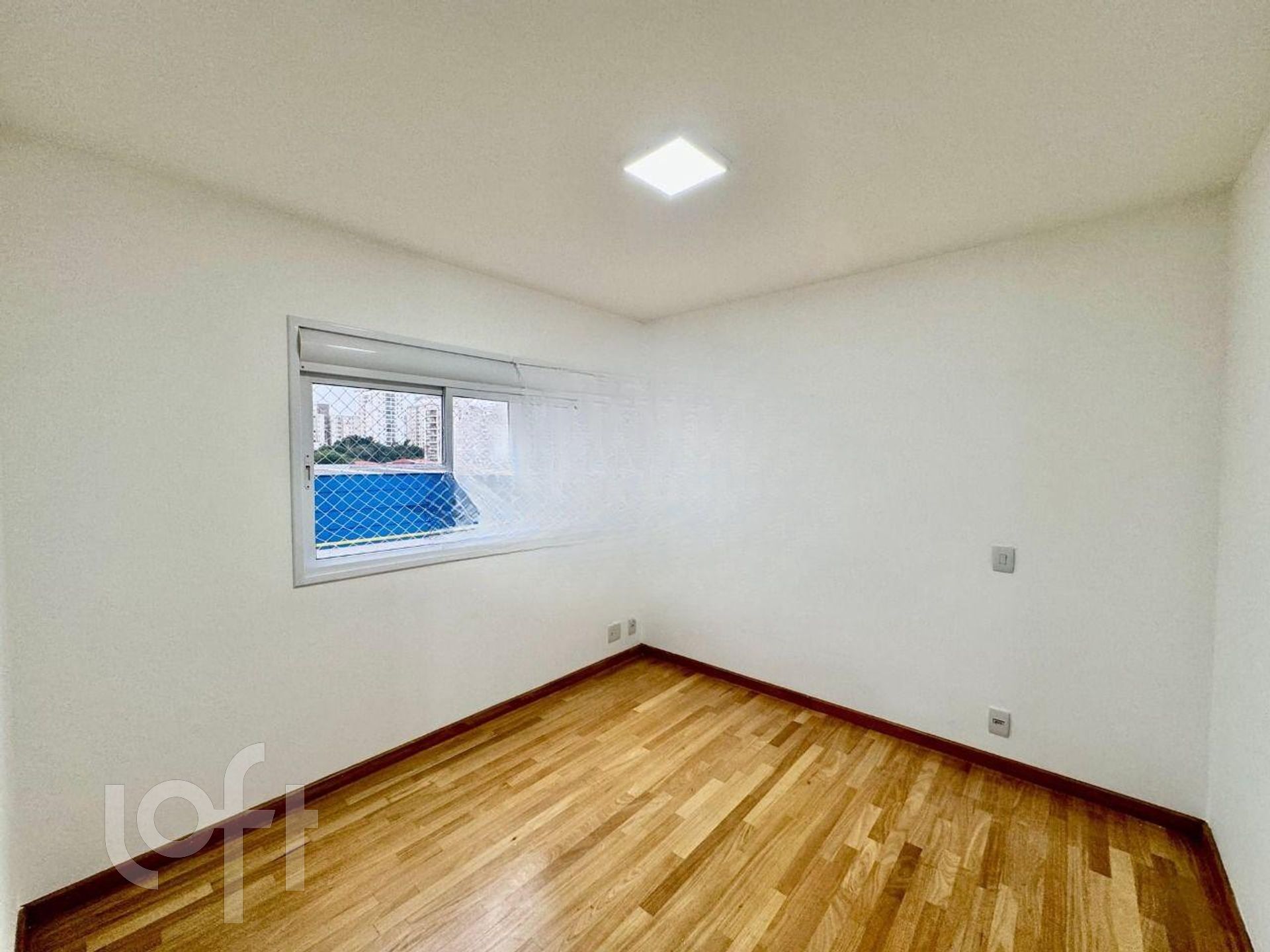 Apartamento à venda com 3 quartos, 123m² - Foto 12