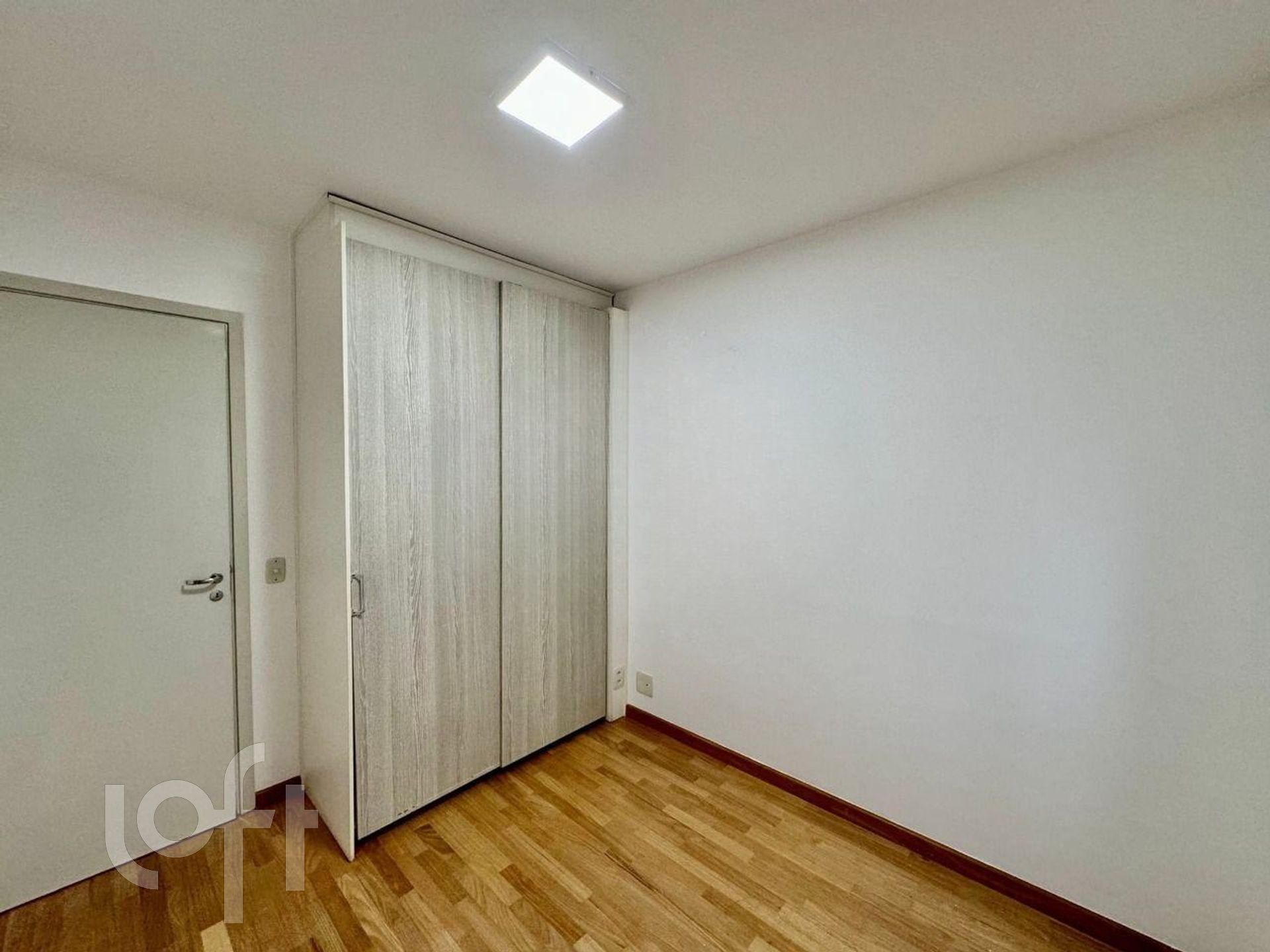 Apartamento à venda com 3 quartos, 123m² - Foto 15