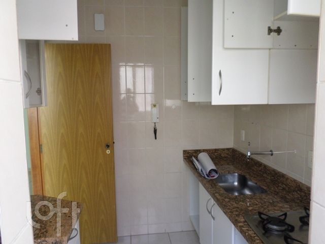 Apartamento à venda com 3 quartos, 80m² - Foto 6