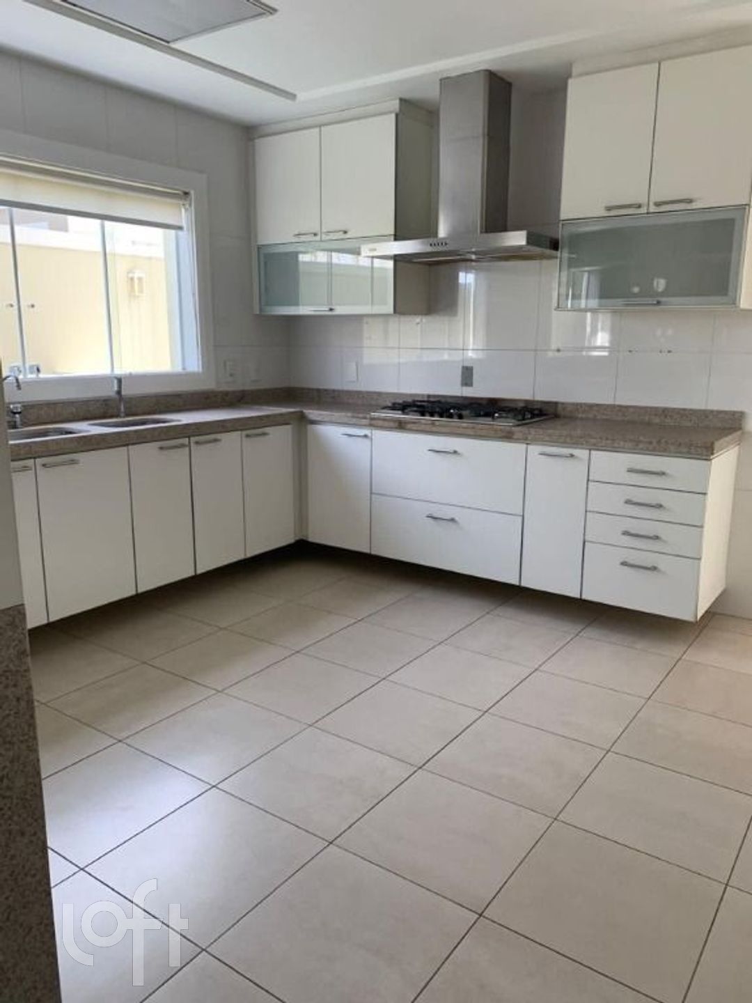 Casa à venda com 4 quartos, 1058m² - Foto 16