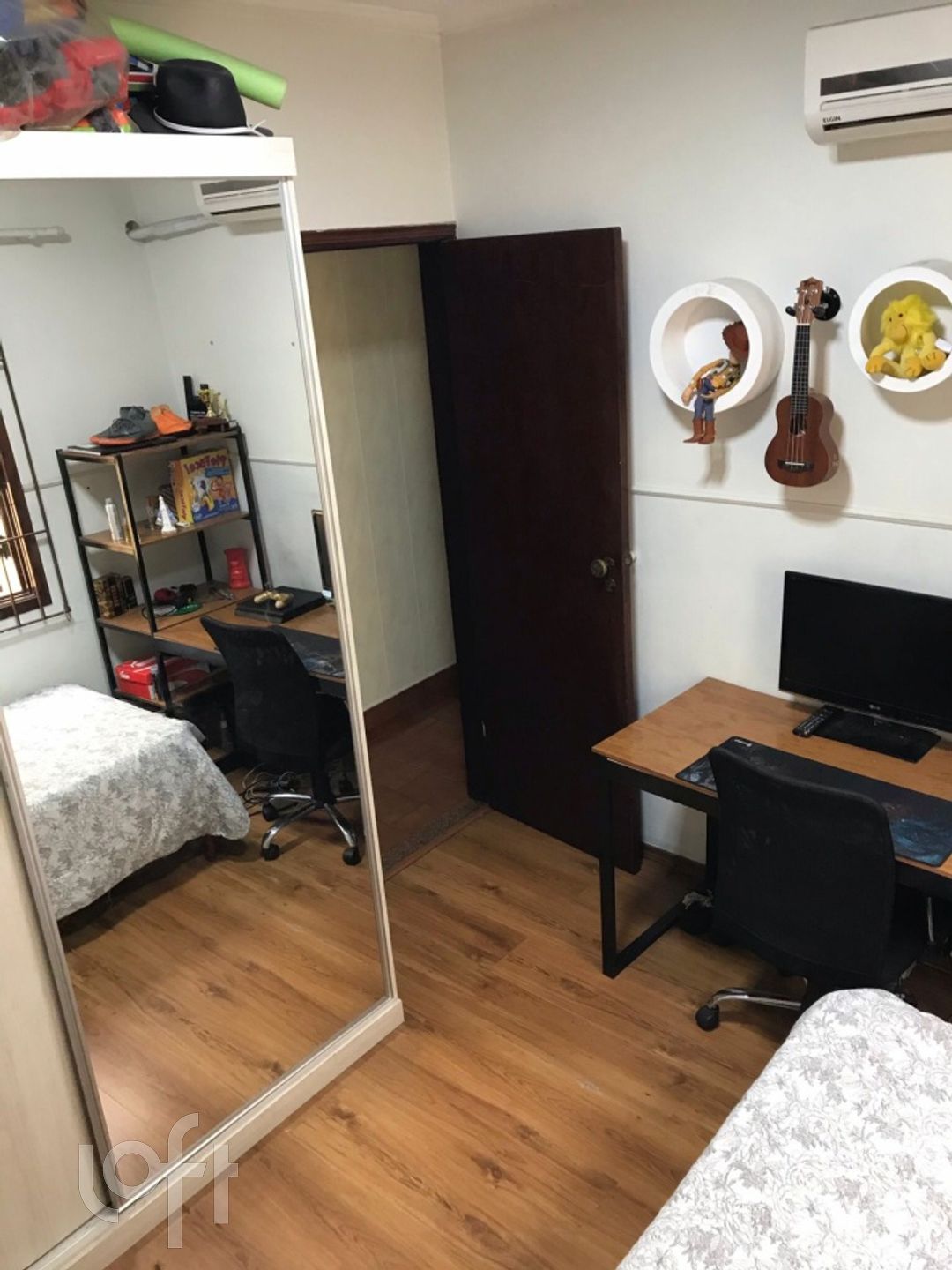 Casa à venda com 3 quartos, 210m² - Foto 8