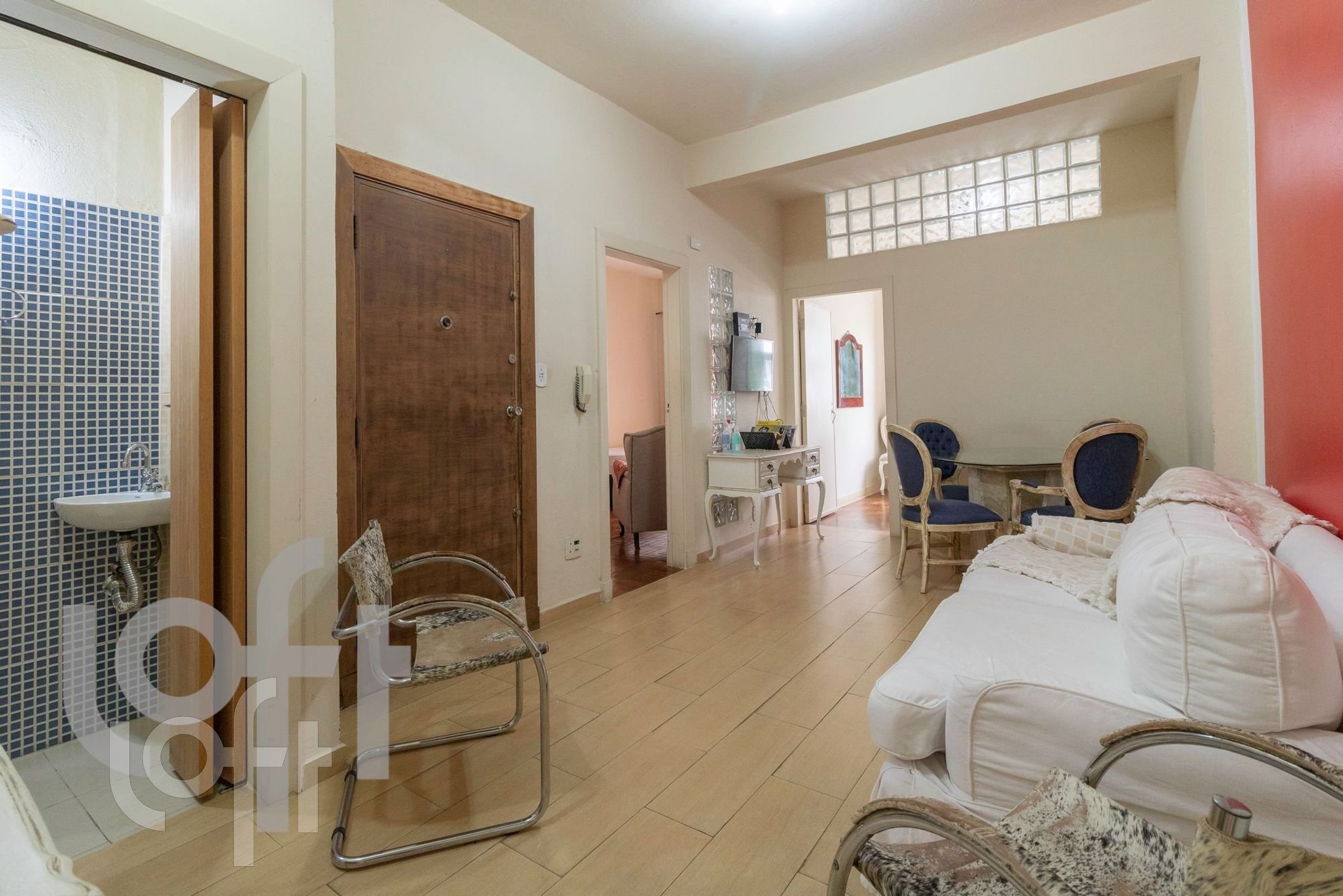 Apartamento à venda com 2 quartos, 65m² - Foto 1