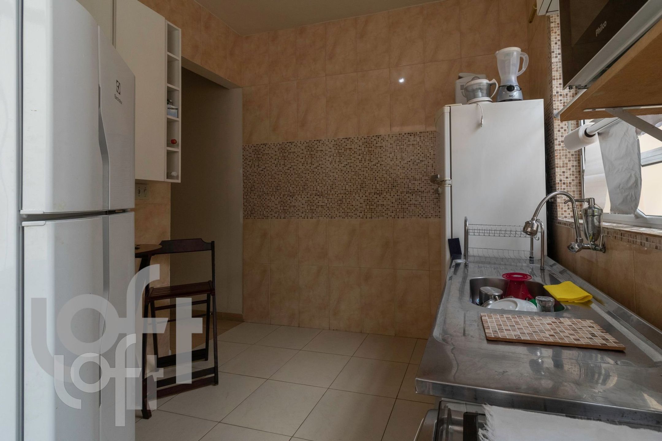 Apartamento à venda com 2 quartos, 65m² - Foto 26