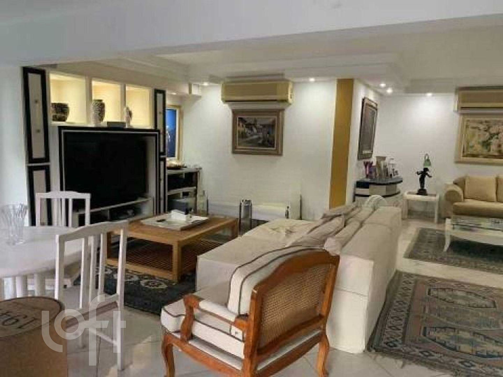 Apartamento à venda com 3 quartos, 258m² - Foto 16