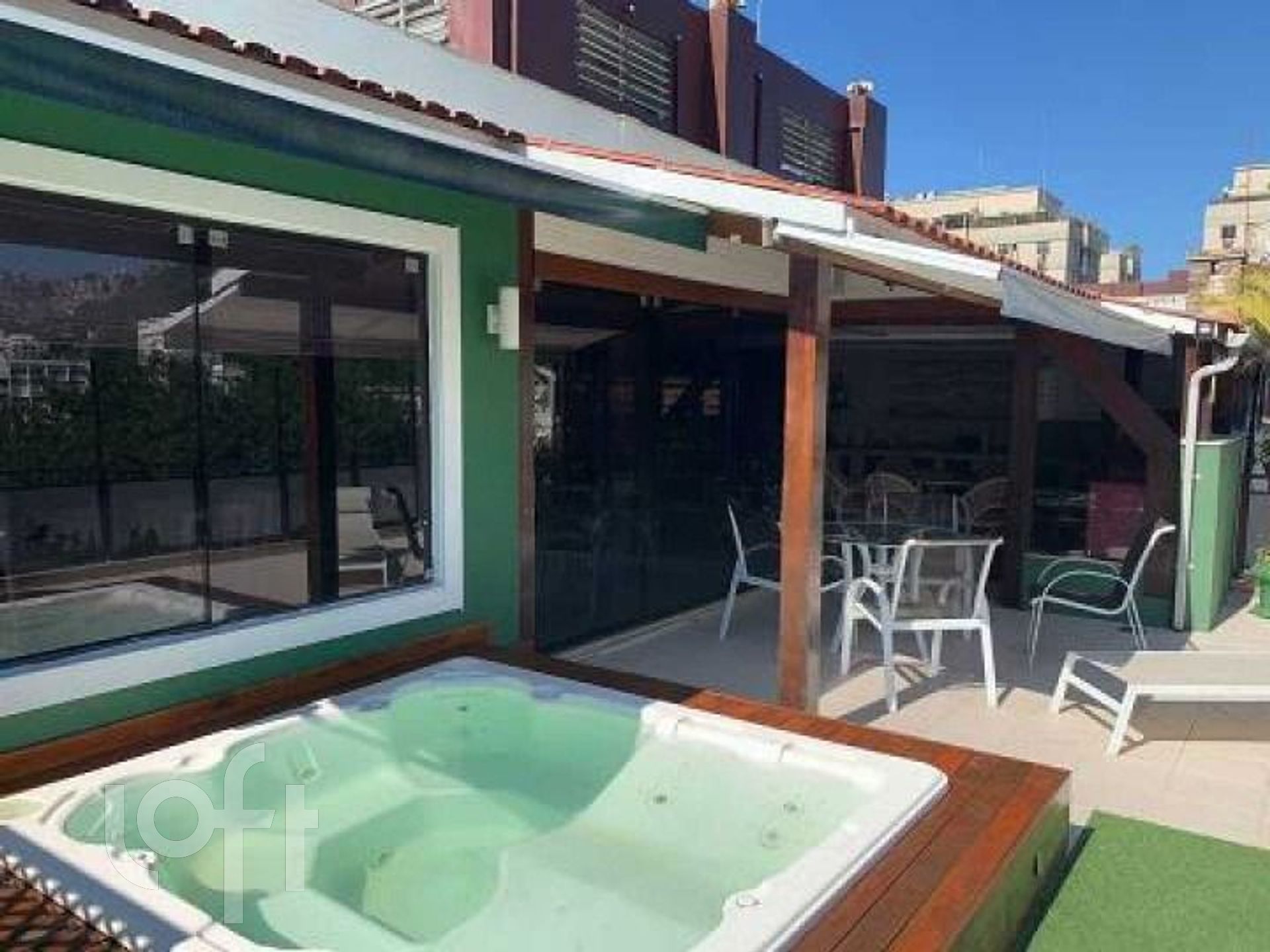 Apartamento à venda com 3 quartos, 258m² - Foto 3