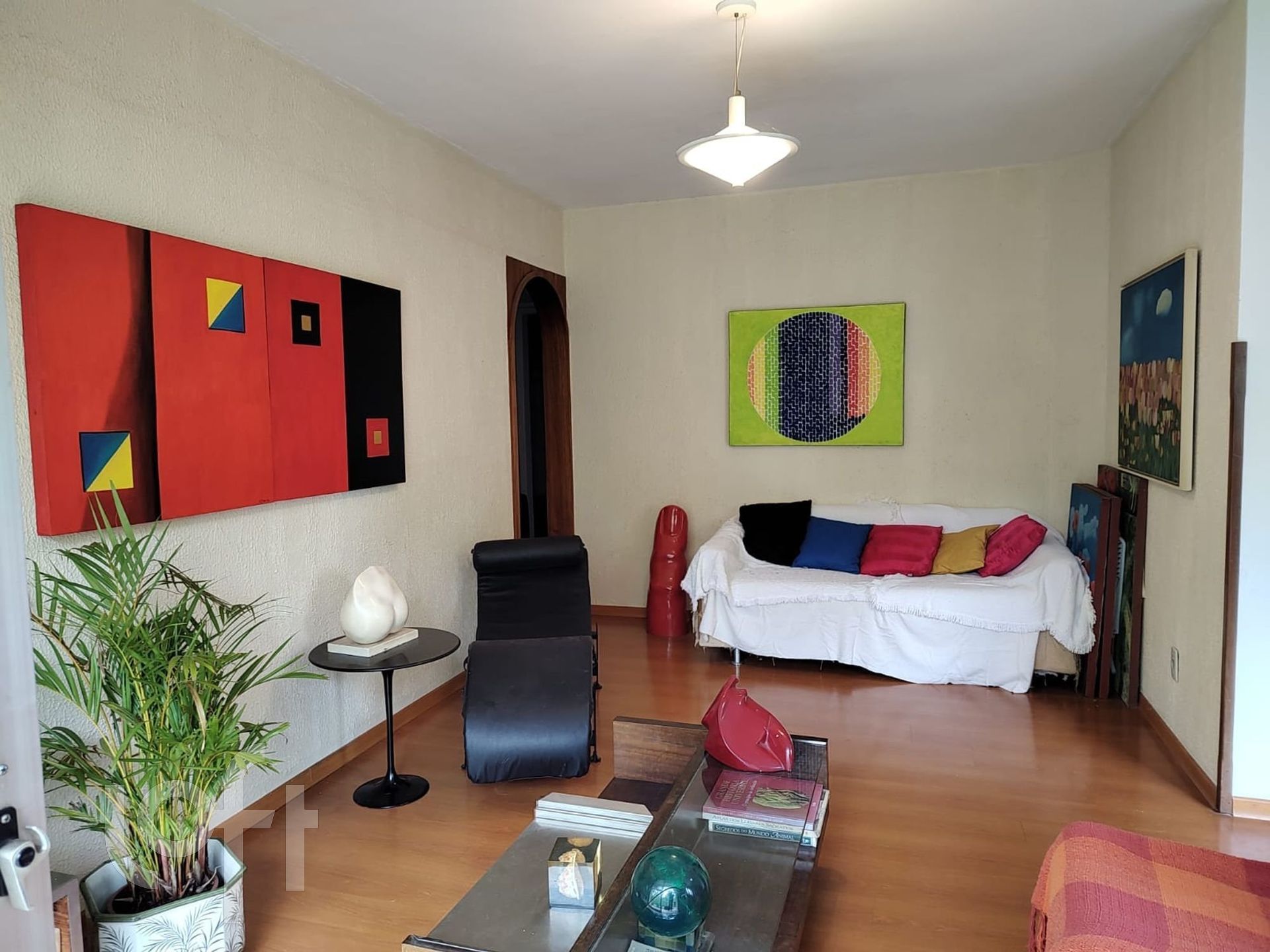 Apartamento à venda com 3 quartos, 118m² - Foto 1