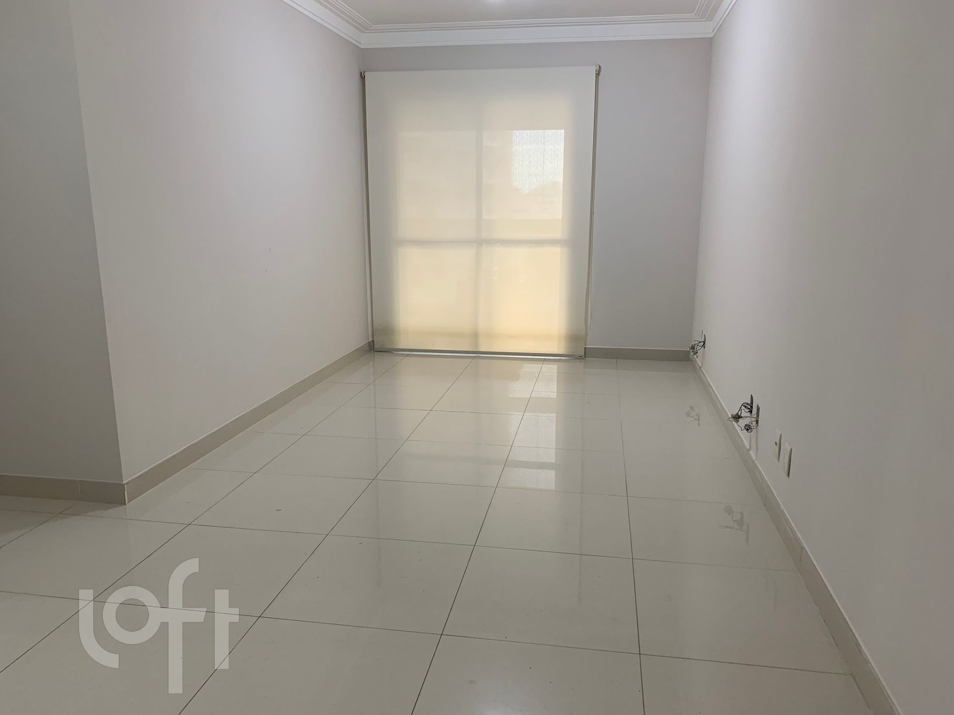 Apartamento à venda com 3 quartos, 94m² - Foto 2