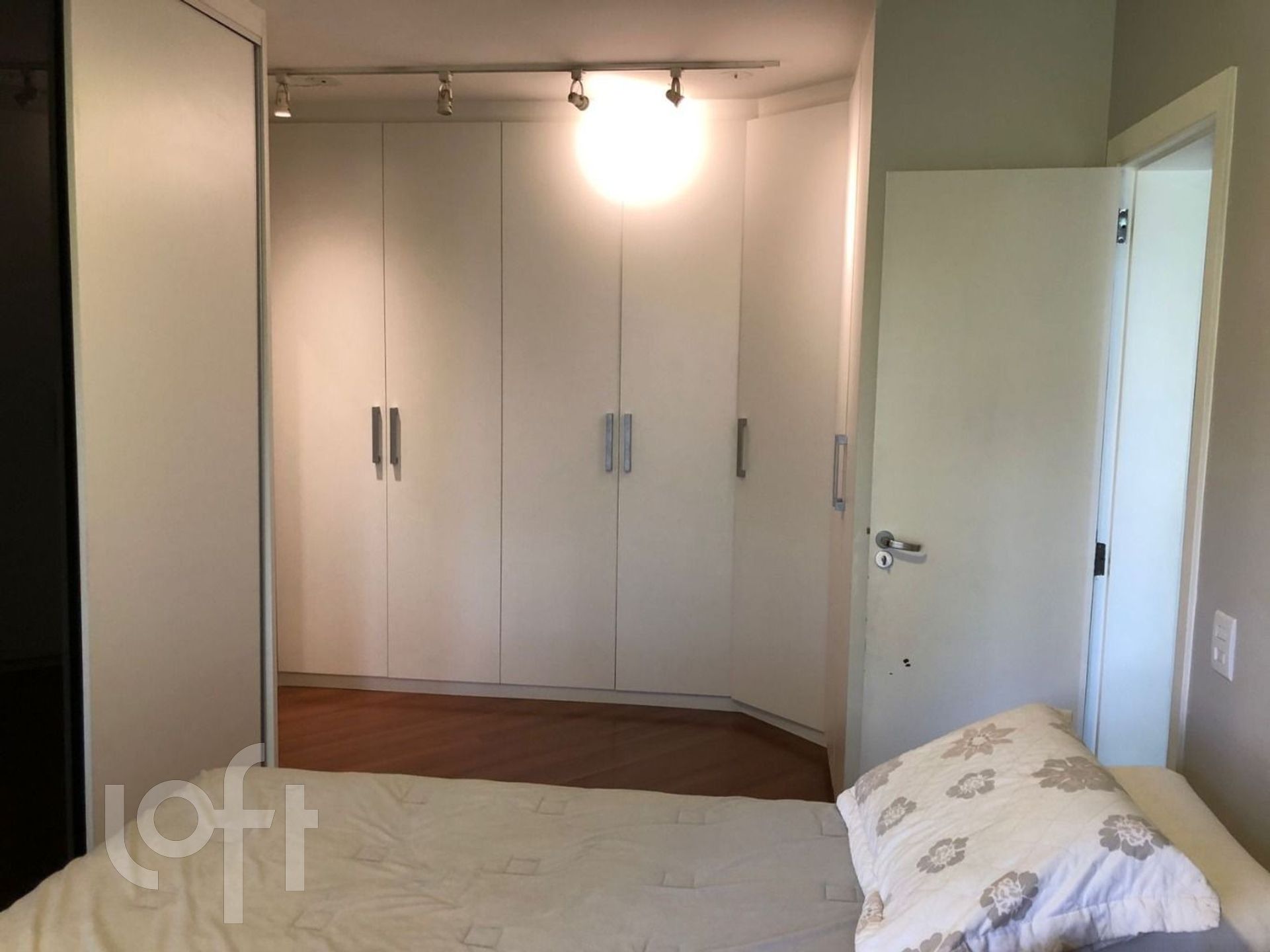 Apartamento à venda com 3 quartos, 172m² - Foto 13