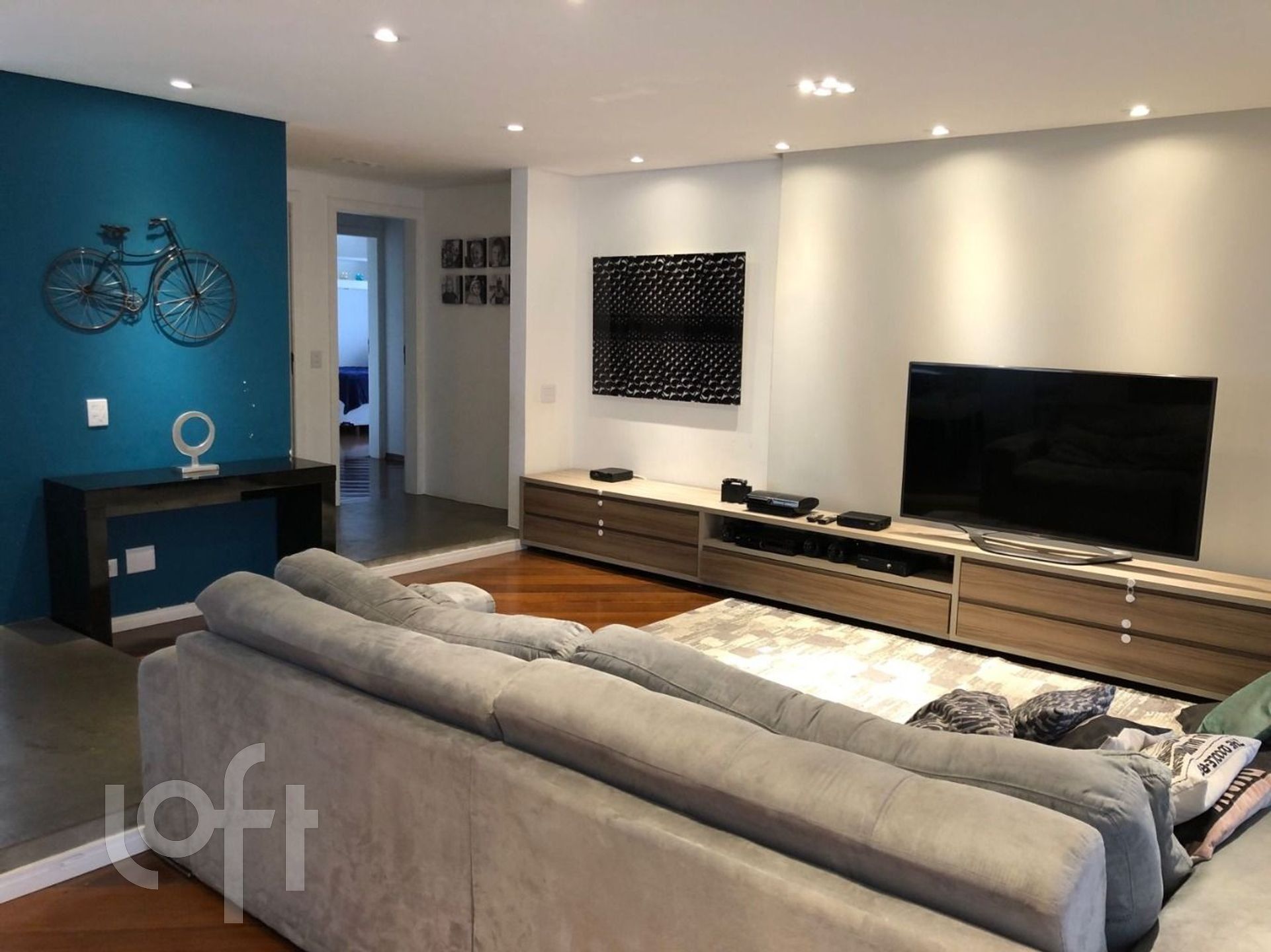 Apartamento à venda com 3 quartos, 172m² - Foto 4