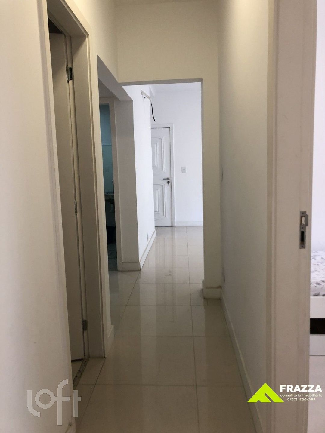 Apartamento à venda com 3 quartos, 120m² - Foto 18