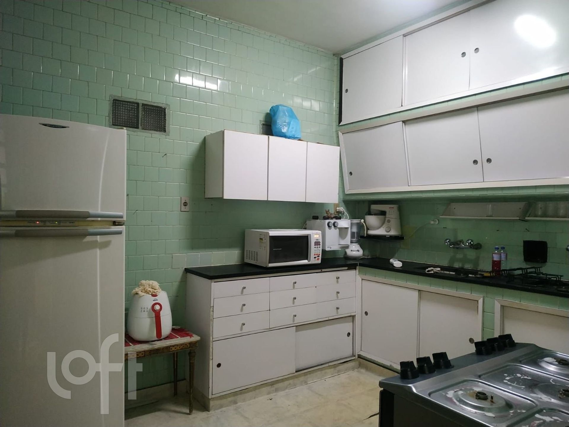 Apartamento à venda com 3 quartos, 162m² - Foto 19