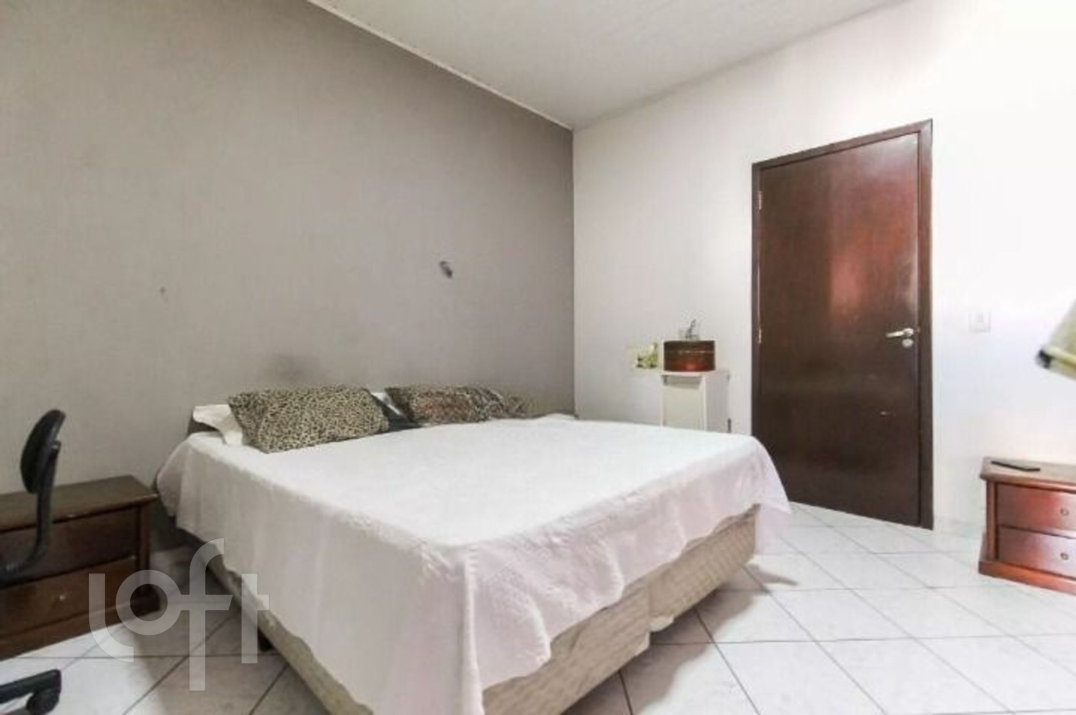 Casa à venda com 2 quartos, 140m² - Foto 9