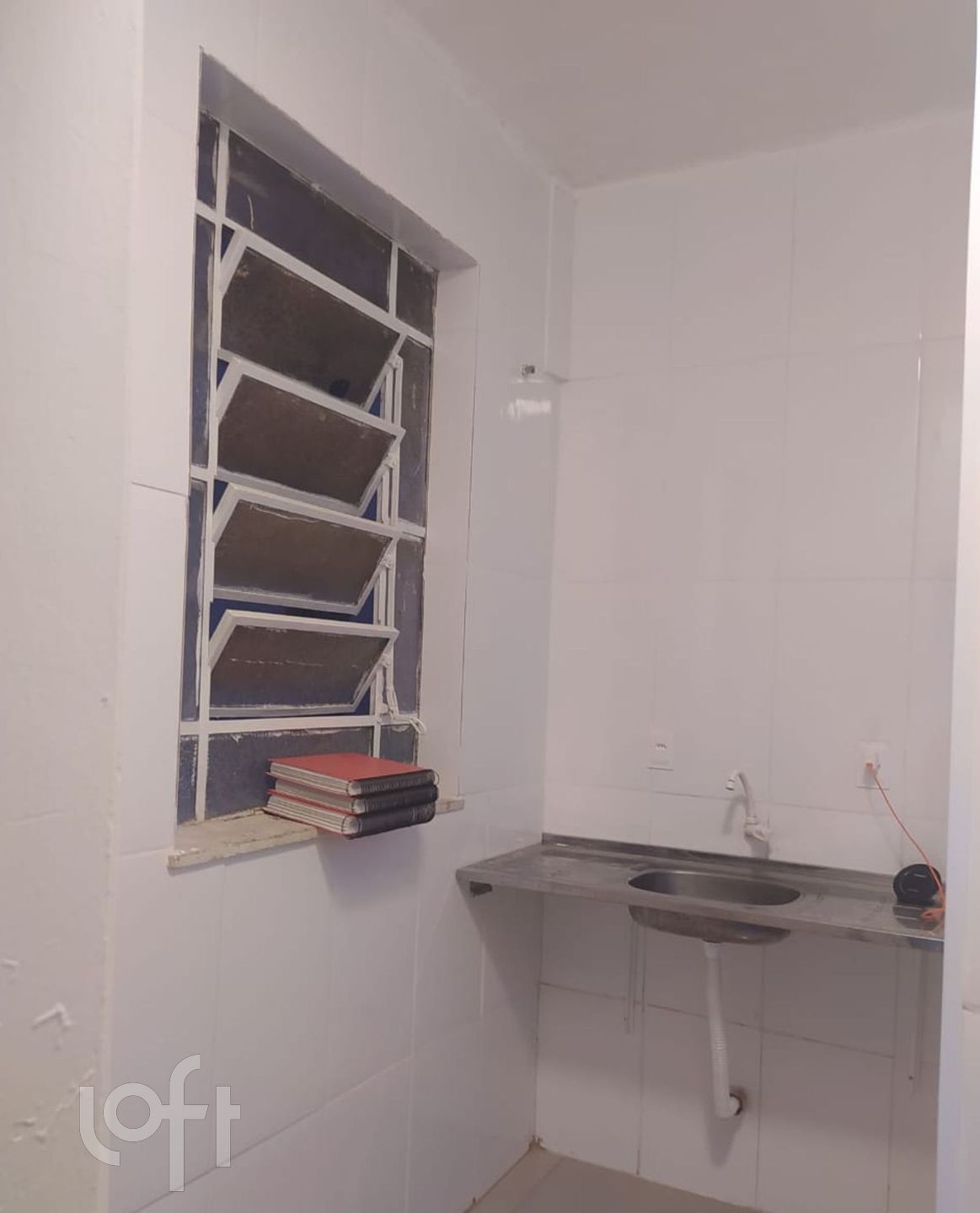 Apartamento à venda com 1 quarto, 37m² - Foto 5