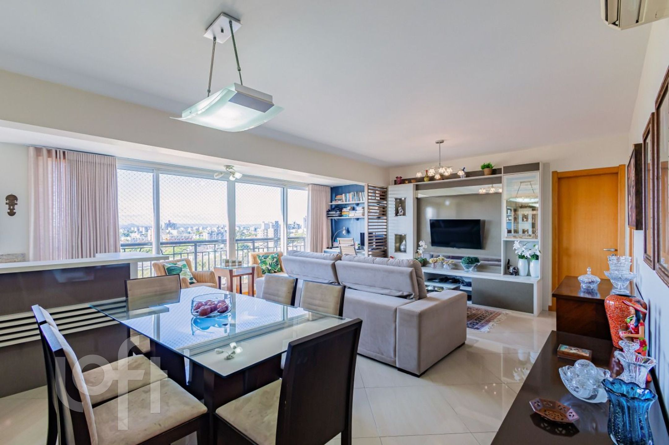 Apartamento com 120m², 3 dormitórios, 1 suíte, 2 vagas, Jardim Europa em Porto Alegre