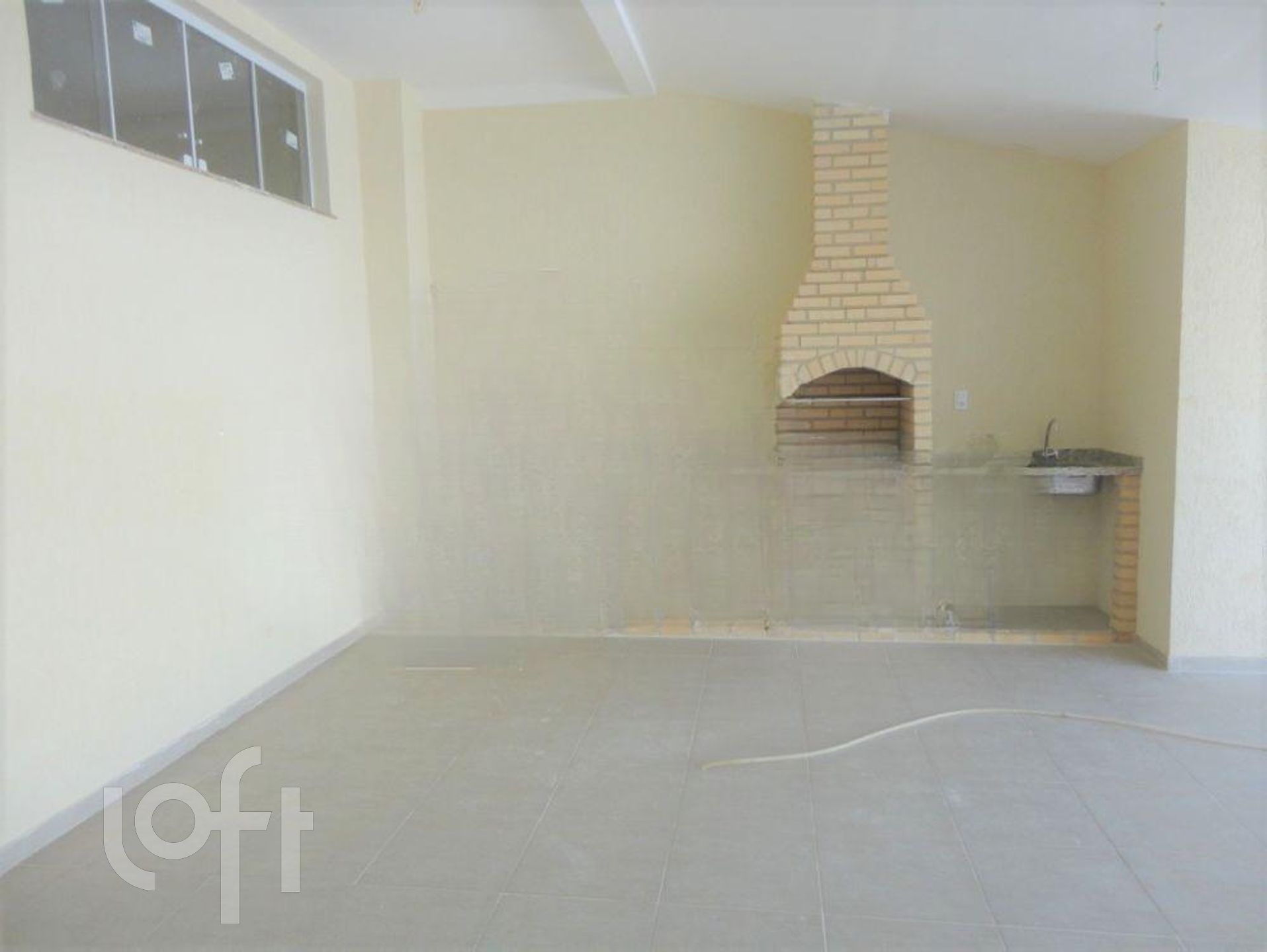 Casa à venda com 3 quartos, 290m² - Foto 3