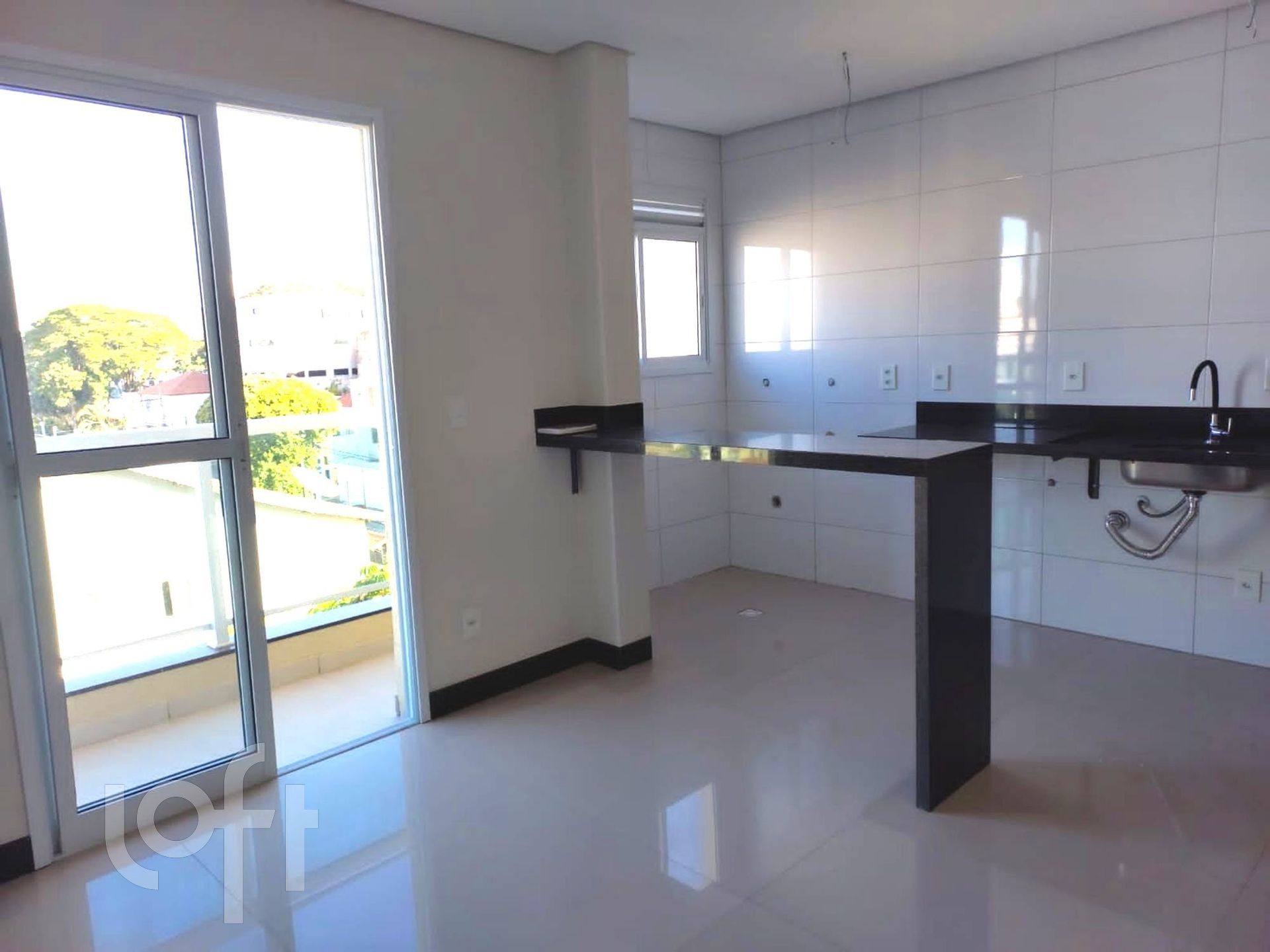 Apartamento à venda com 2 quartos, 53m² - Foto 1