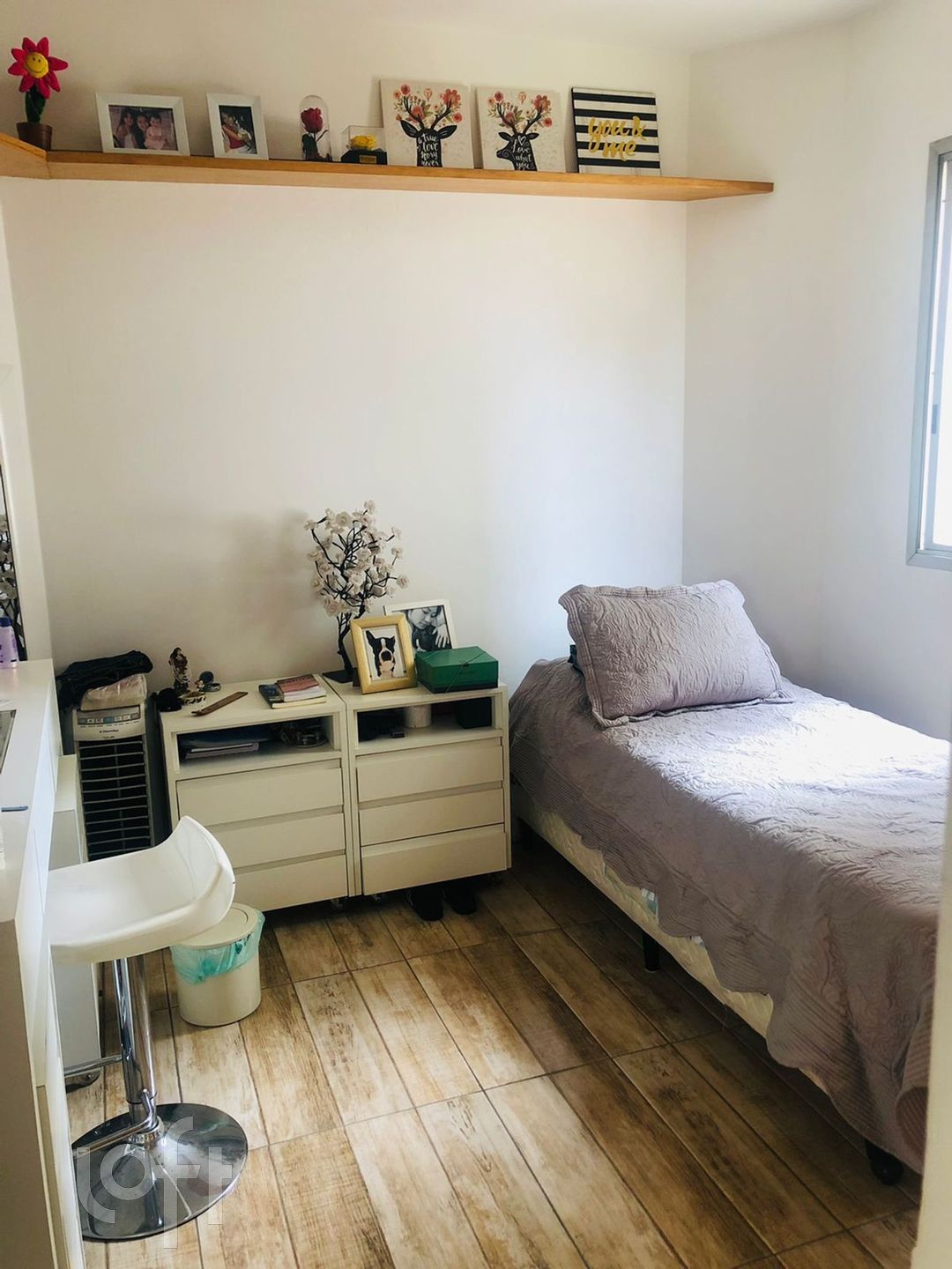 Apartamento à venda com 2 quartos, 60m² - Foto 2