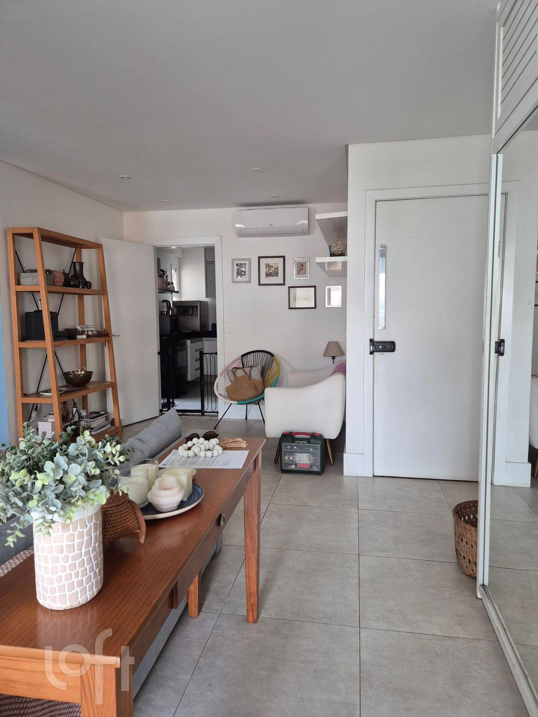 Apartamento à venda com 2 quartos, 89m² - Foto 3