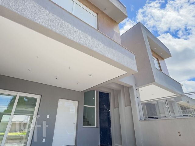 Casa com 169m², 3 dormitórios, 3 suítes, 2 vagas, Vila Ipiranga em Porto Alegre