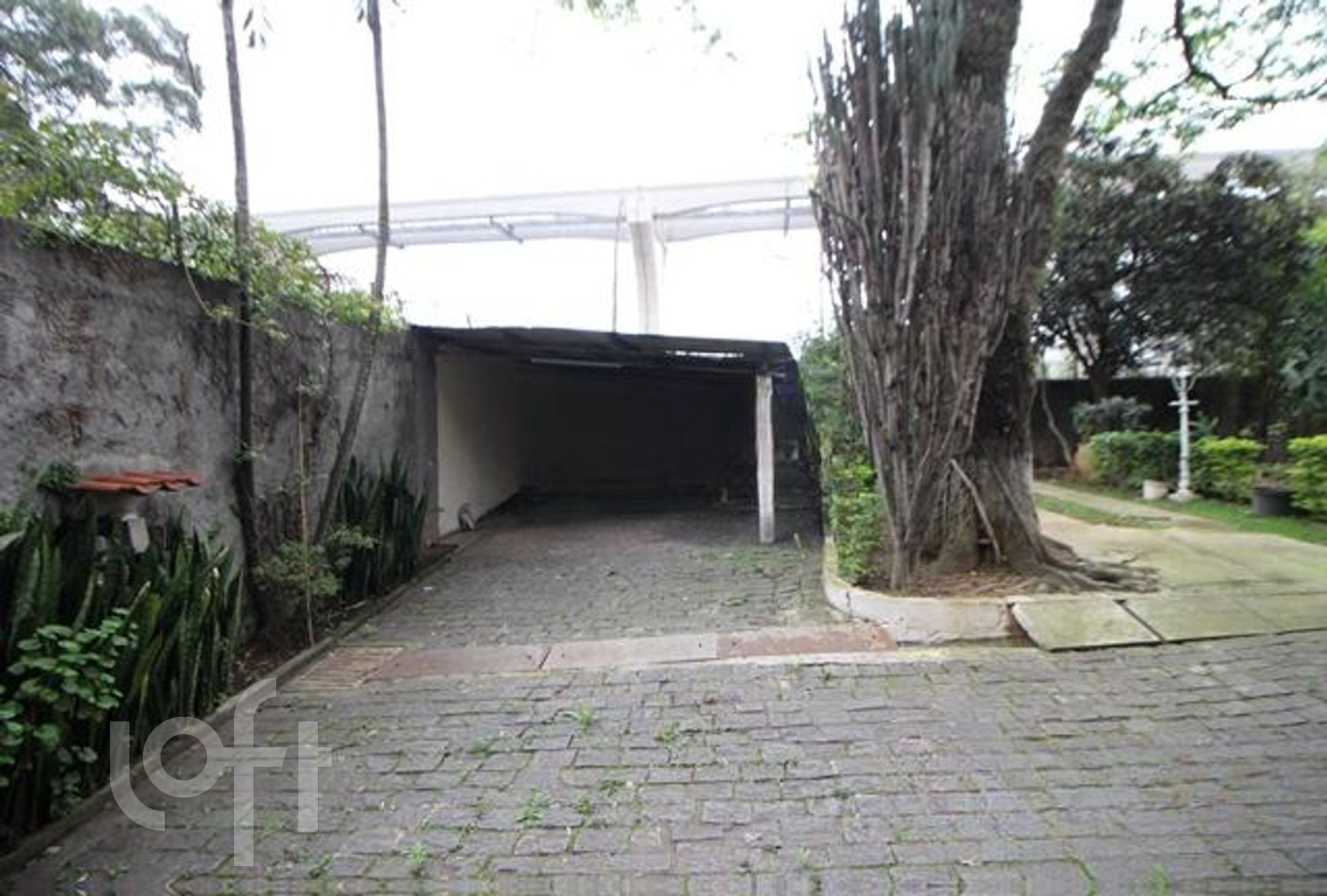 Casa à venda com 4 quartos, 300m² - Foto 23