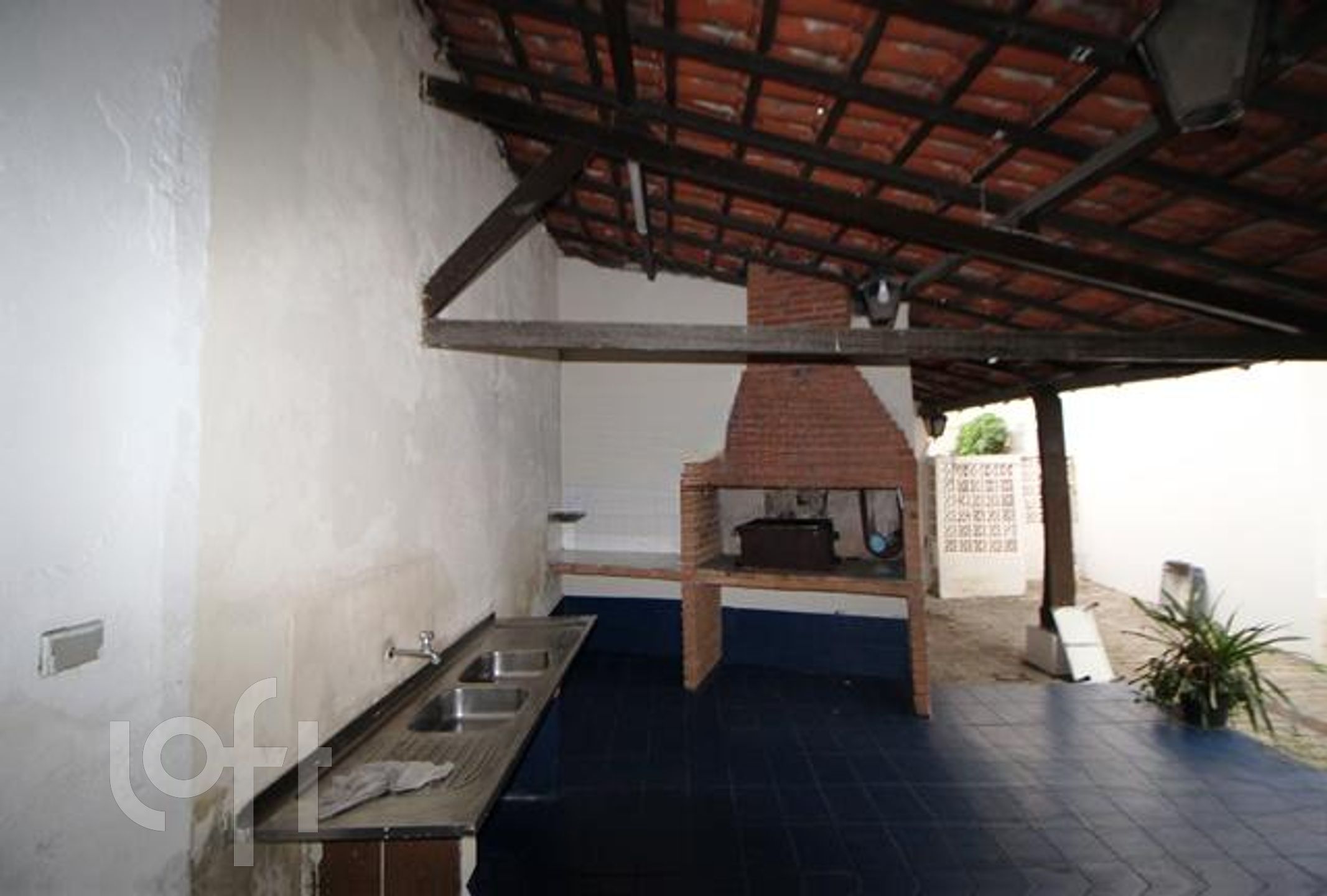 Casa à venda com 4 quartos, 300m² - Foto 19