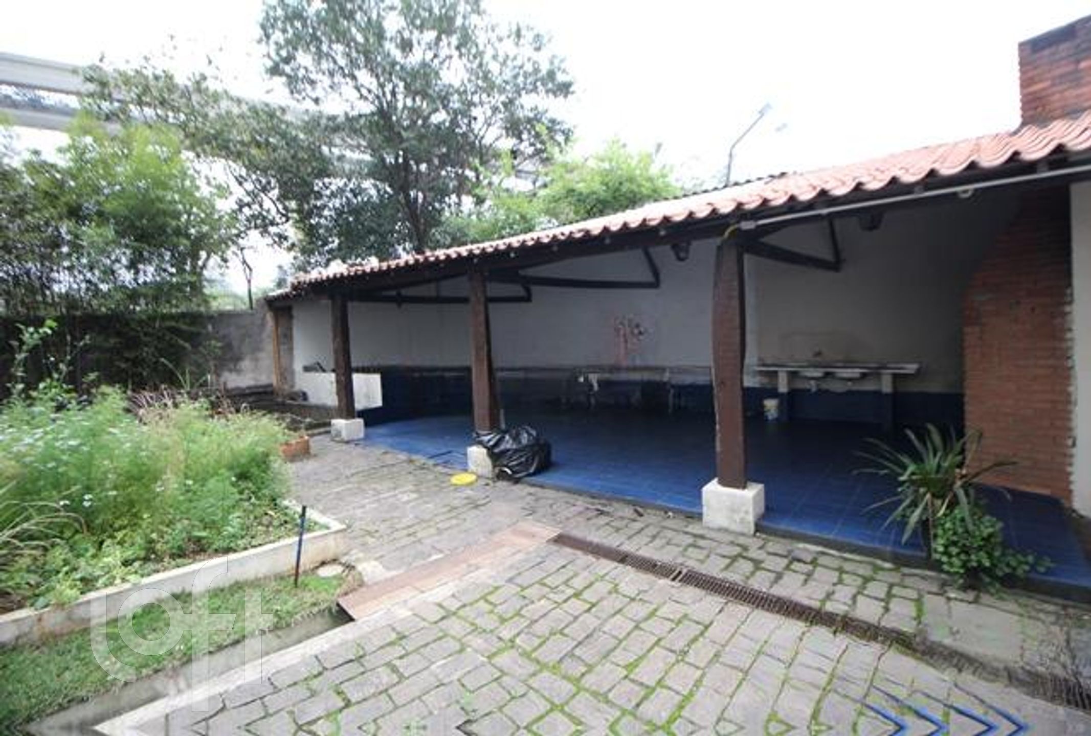 Casa à venda com 4 quartos, 300m² - Foto 18