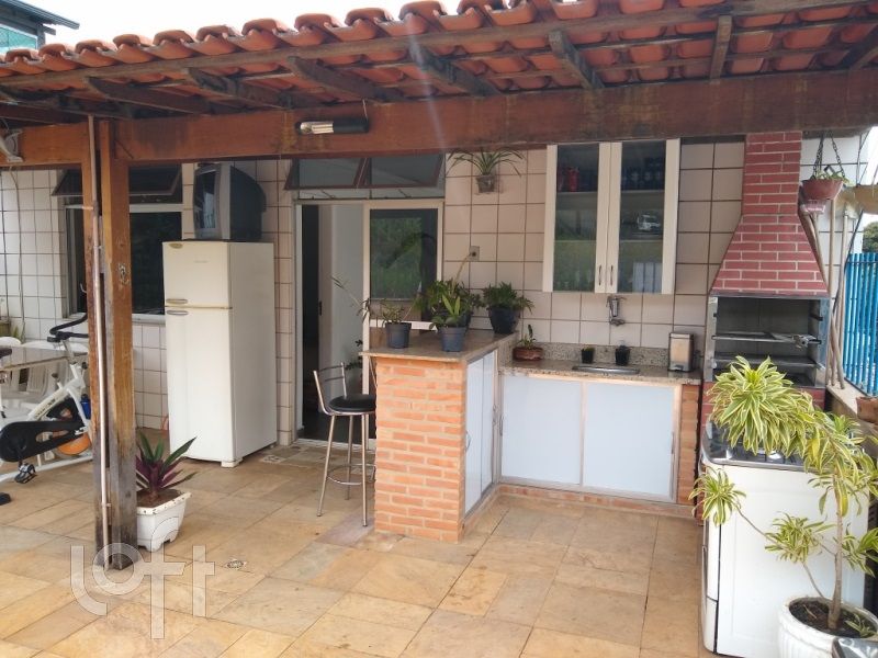 Apartamento à venda com 3 quartos, 135m² - Foto 12