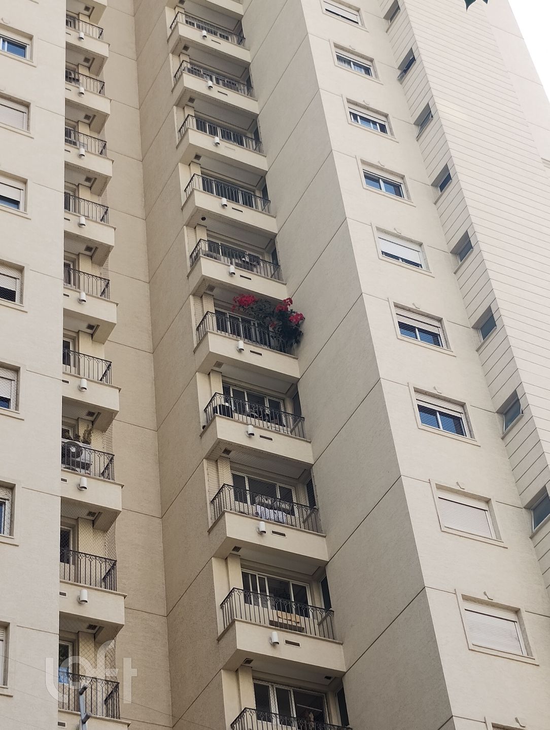 Imagem da propriedade PU8l3c51 21