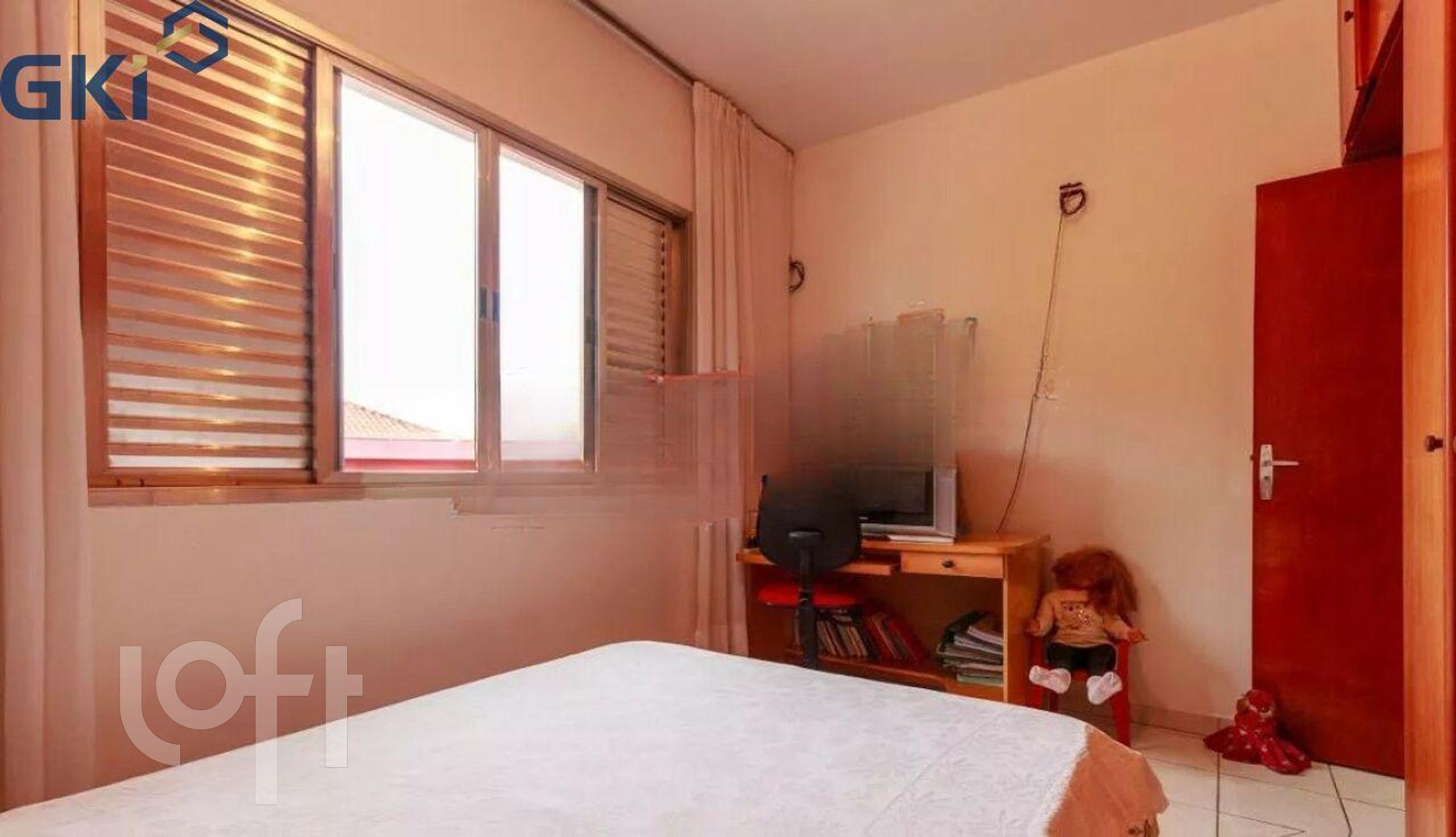 Casa à venda com 3 quartos, 200m² - Foto 13