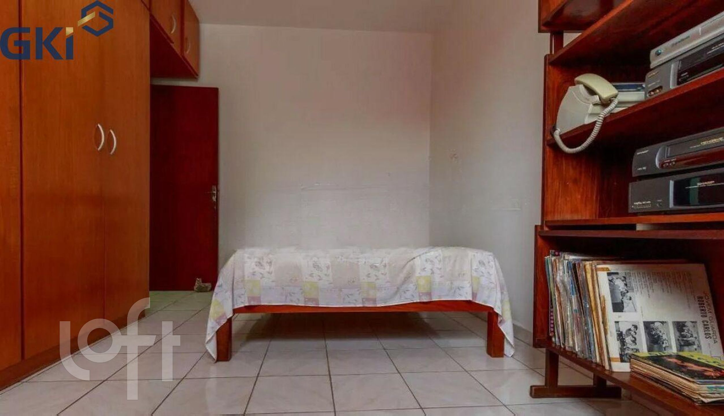 Casa à venda com 3 quartos, 200m² - Foto 16